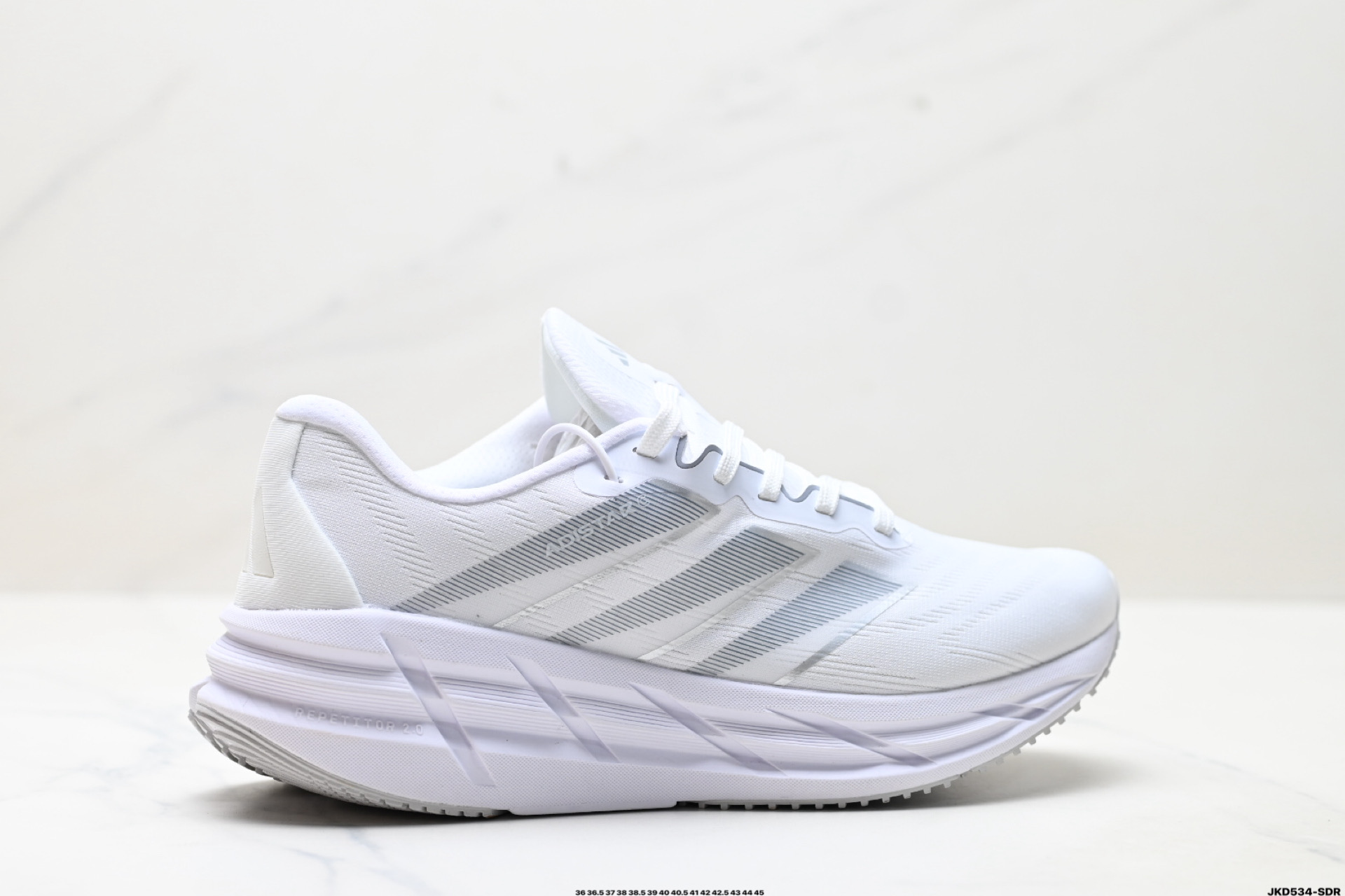 AdidADISTAR C 阿迪达斯 舒适时尚 网布防滑耐磨 低帮 休闲跑步鞋 ID6186