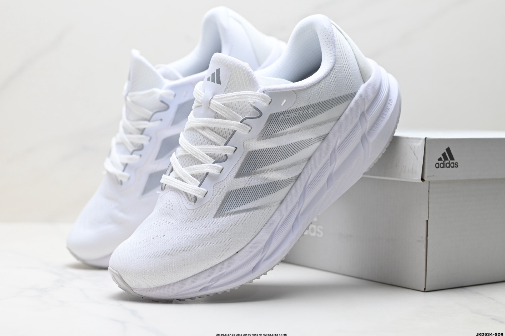 AdidADISTAR C 阿迪达斯 舒适时尚 网布防滑耐磨 低帮 休闲跑步鞋 ID6186