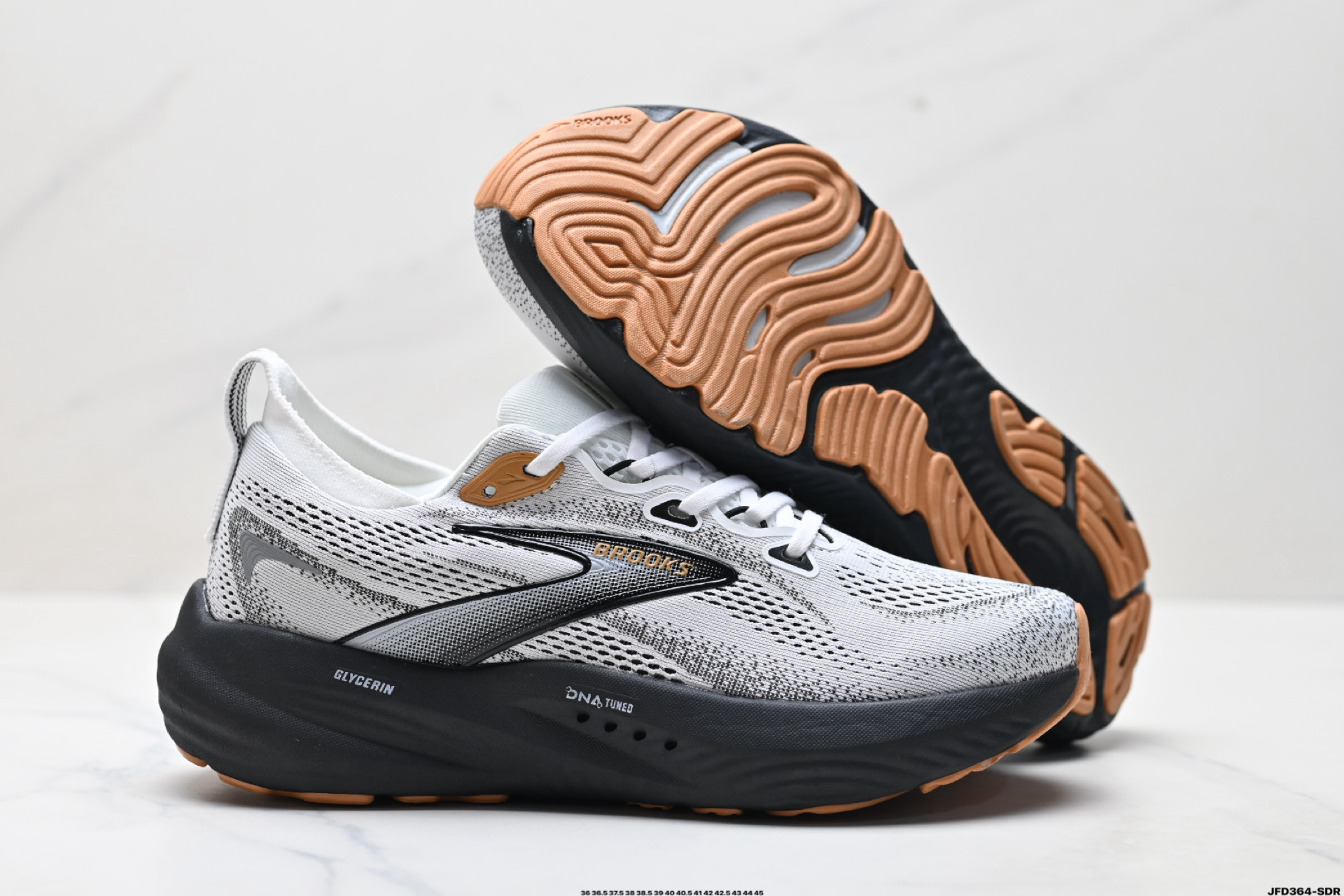 Brooks布鲁克斯Glycerin甘油22跑鞋男子缓震马拉松氮气慢跑鞋 110445 2E 135