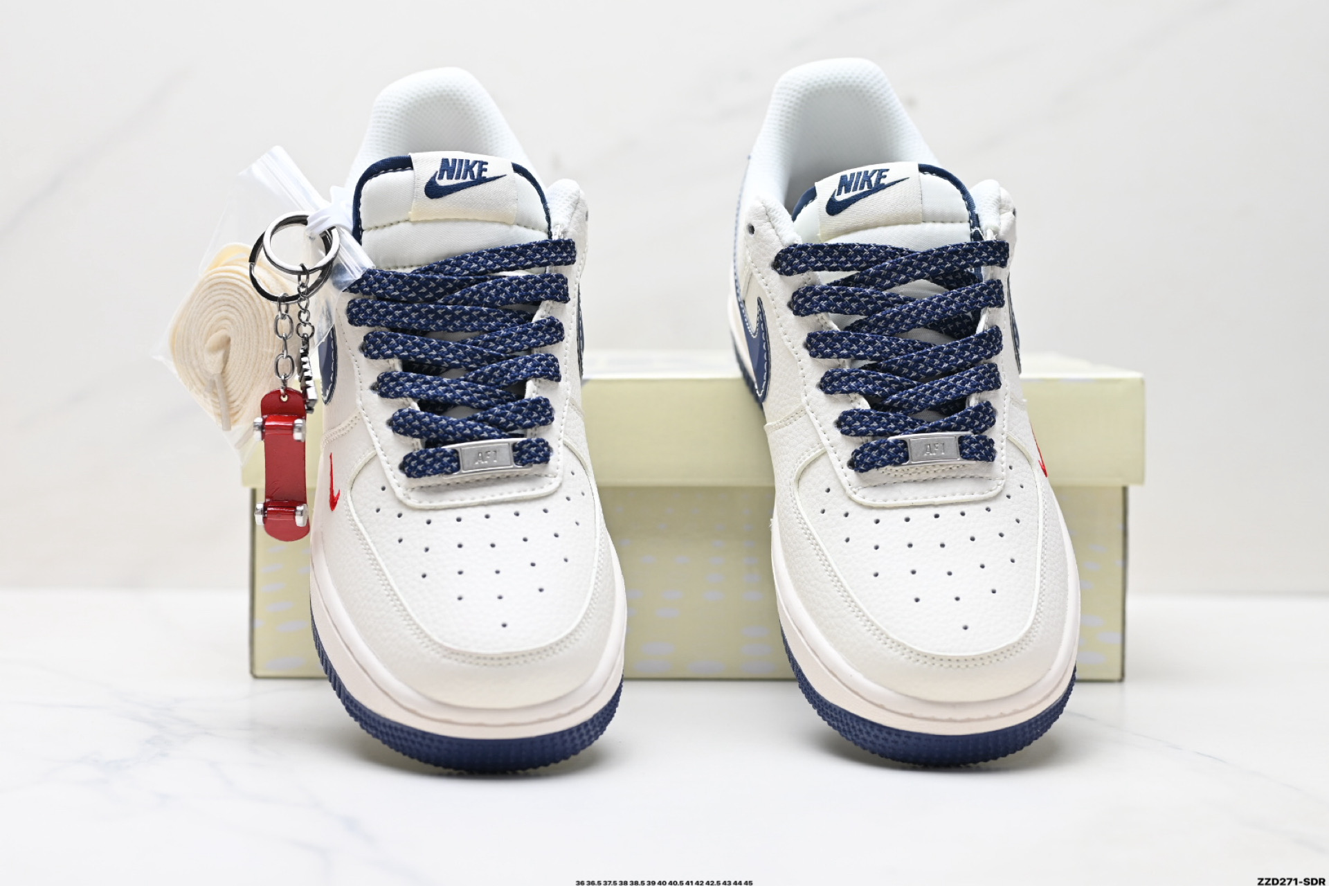 NIKE AIR FORCE 1‘07 LV8  HH7518-071