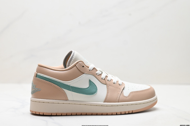 Nike Air Jordan 1 Low: Estilo Casual y Elegancia Deportiva en Cada Paso 15 Nike Air Jordan 1 Low: Estilo Casual y Elegancia Deportiva en Cada Paso