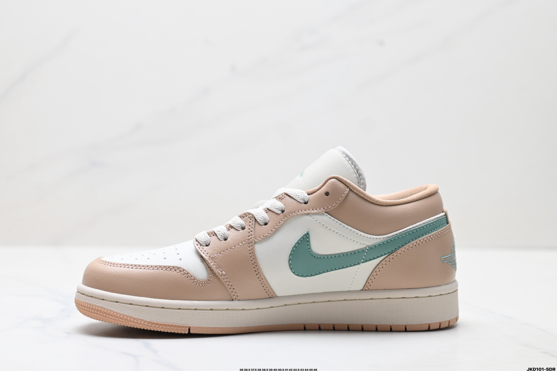 Nike Air Jordan 1 Low: Estilo Casual y Elegancia Deportiva en Cada Paso 4 i1754669499385 6676 0 2