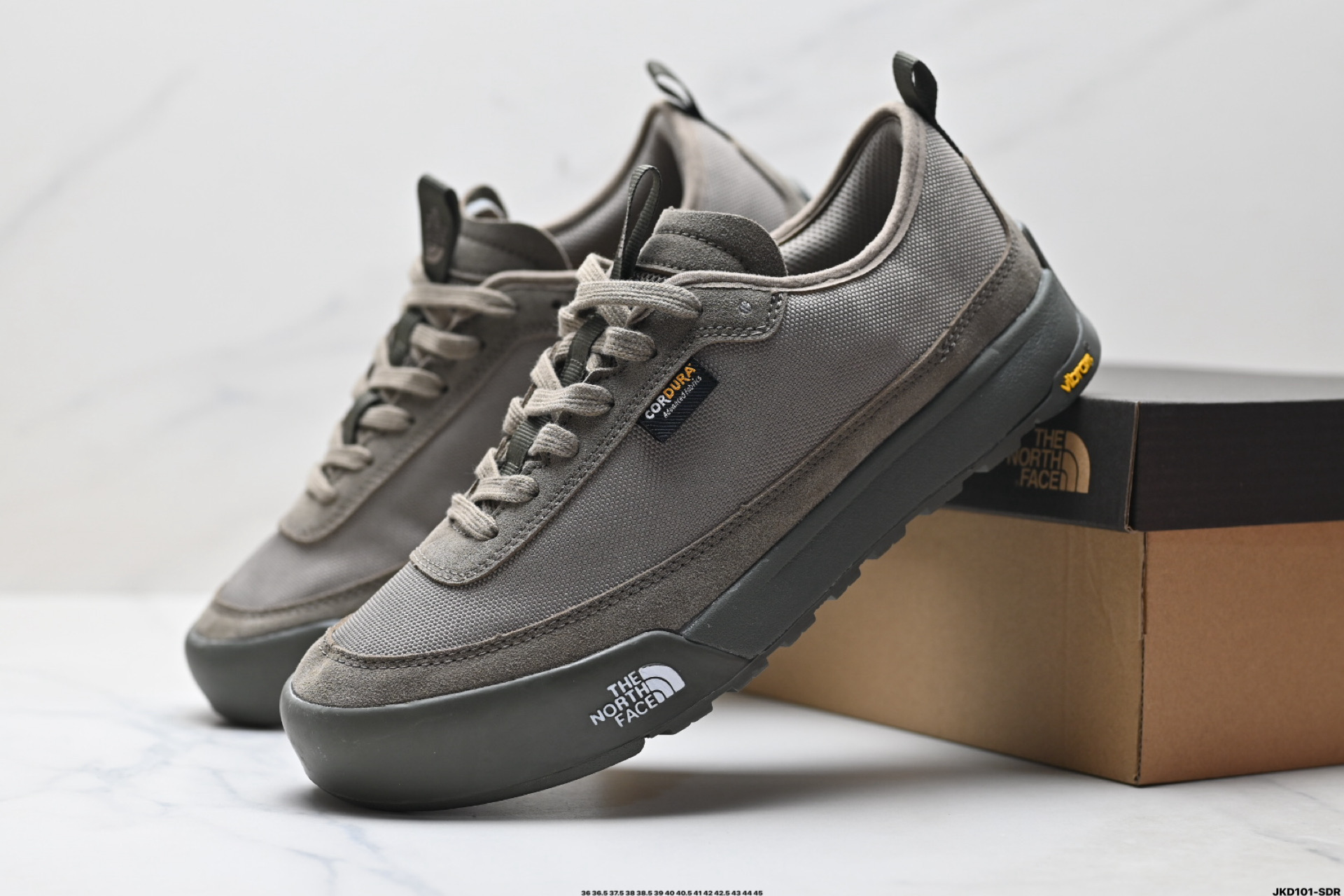 北面THE NORTH FACE CLYFFE 舒适 防滑耐磨 低帮 徒步鞋 NF0A8AD98IR-080