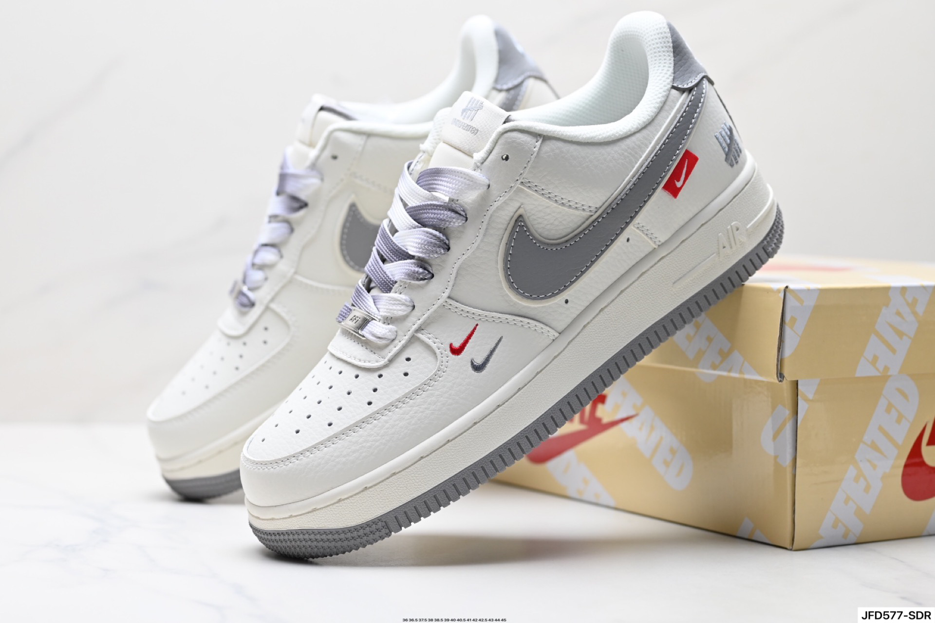 Nike Air Force 1 '07: Estilo Clásico y Comodidad Innovadora para tu Día a Día 9 i1754669990487 1467 0 7