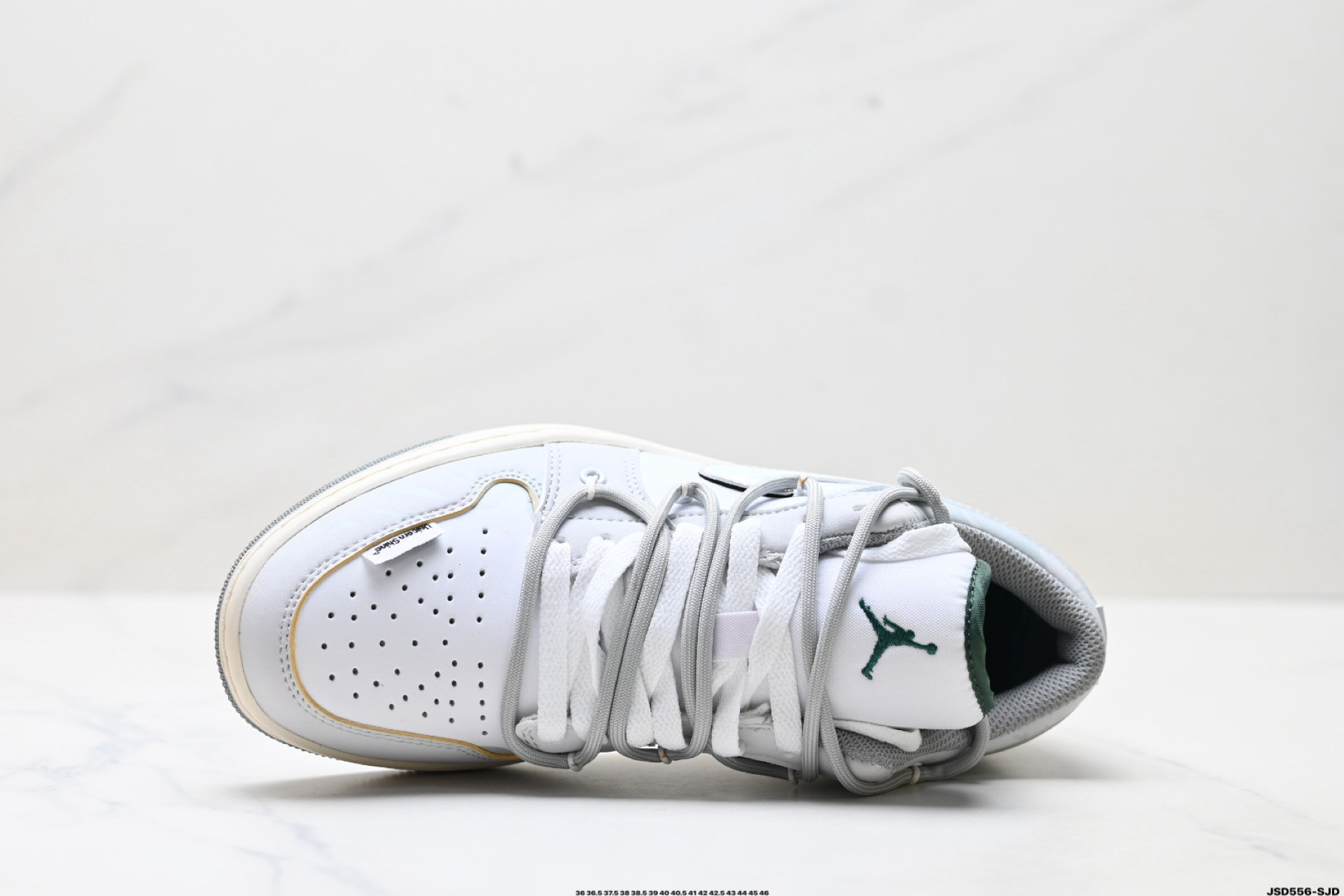 Nike Air Jordan 1 Low AJ1乔1低帮休闲板鞋  FQ7687-300