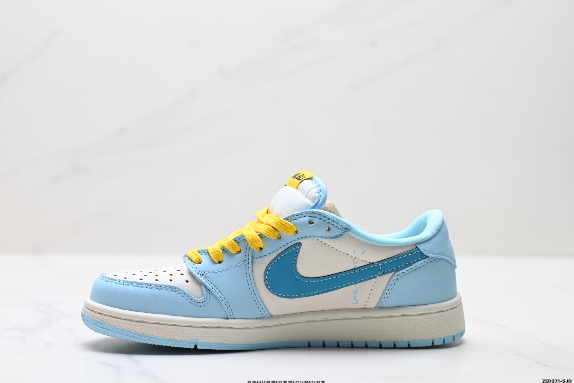 Nike Air Jordan 1 x Travis Scott AJ1倒勾 乔一倒钩 ‘DIY’定制 耐克 低帮文化篮球鞋  LD2028-054