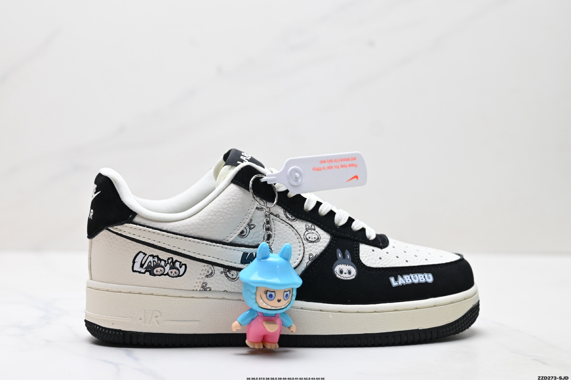 NIKE AIR FORCE 1‘07 LV8  DX0188-093