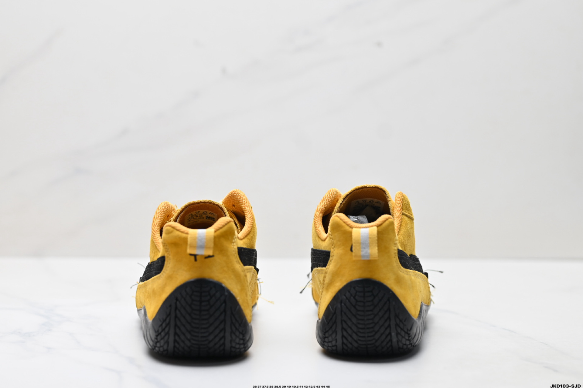 170 PUMA 彪马 x Balenciaga巴黎世家 Speedcat 系列 薄底鞋 牛皮绒面革 圆头做旧磨损 低帮 生活休闲鞋  406519-03