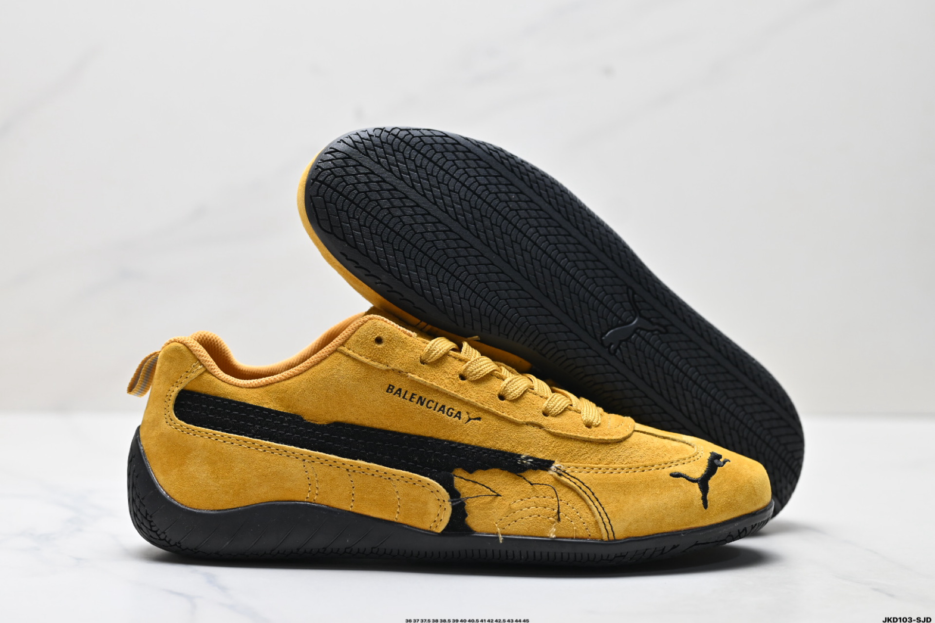170 PUMA 彪马 x Balenciaga巴黎世家 Speedcat 系列 薄底鞋 牛皮绒面革 圆头做旧磨损 低帮 生活休闲鞋  406519-03