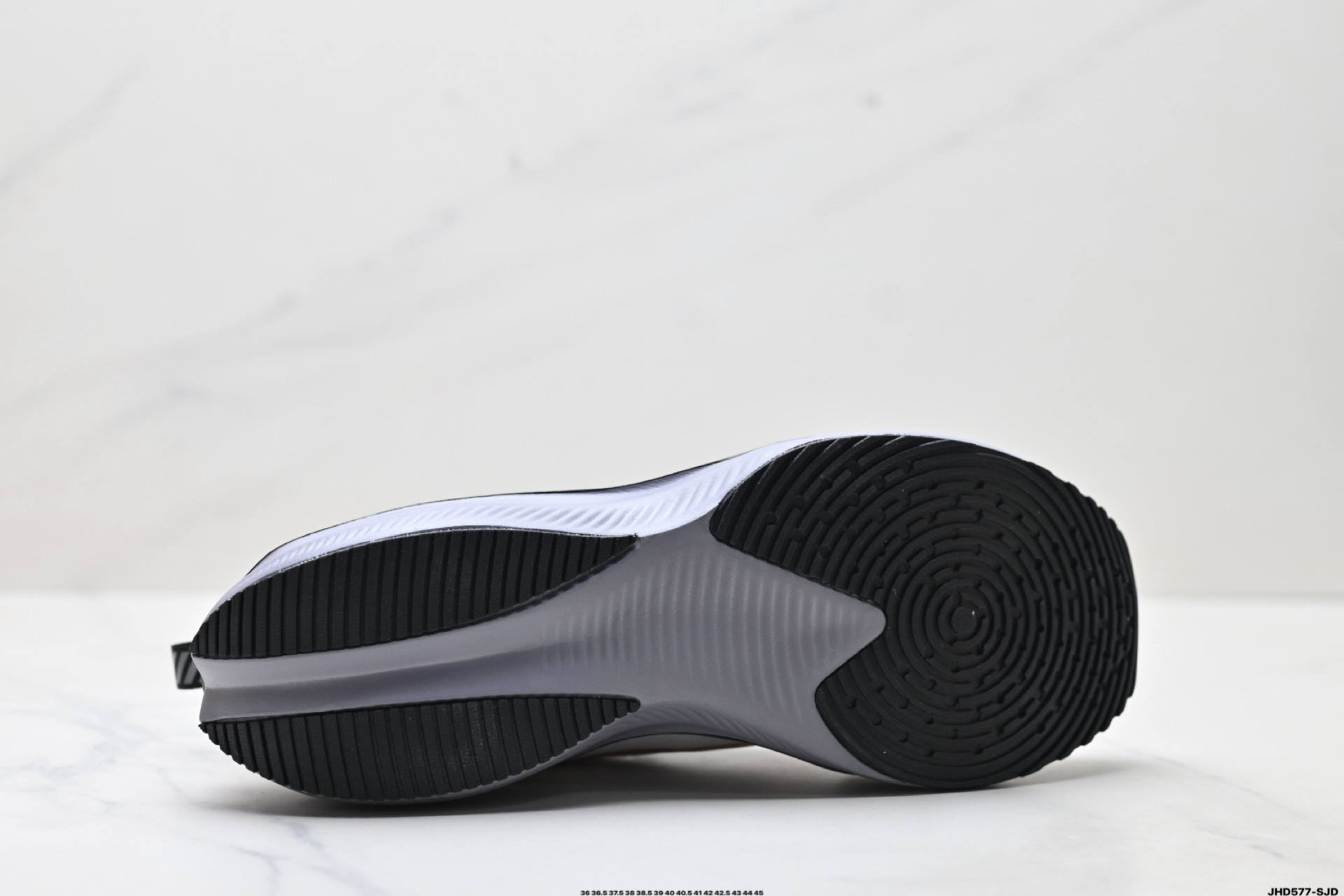 NIKE Air Zoom Plus  CK4318-154