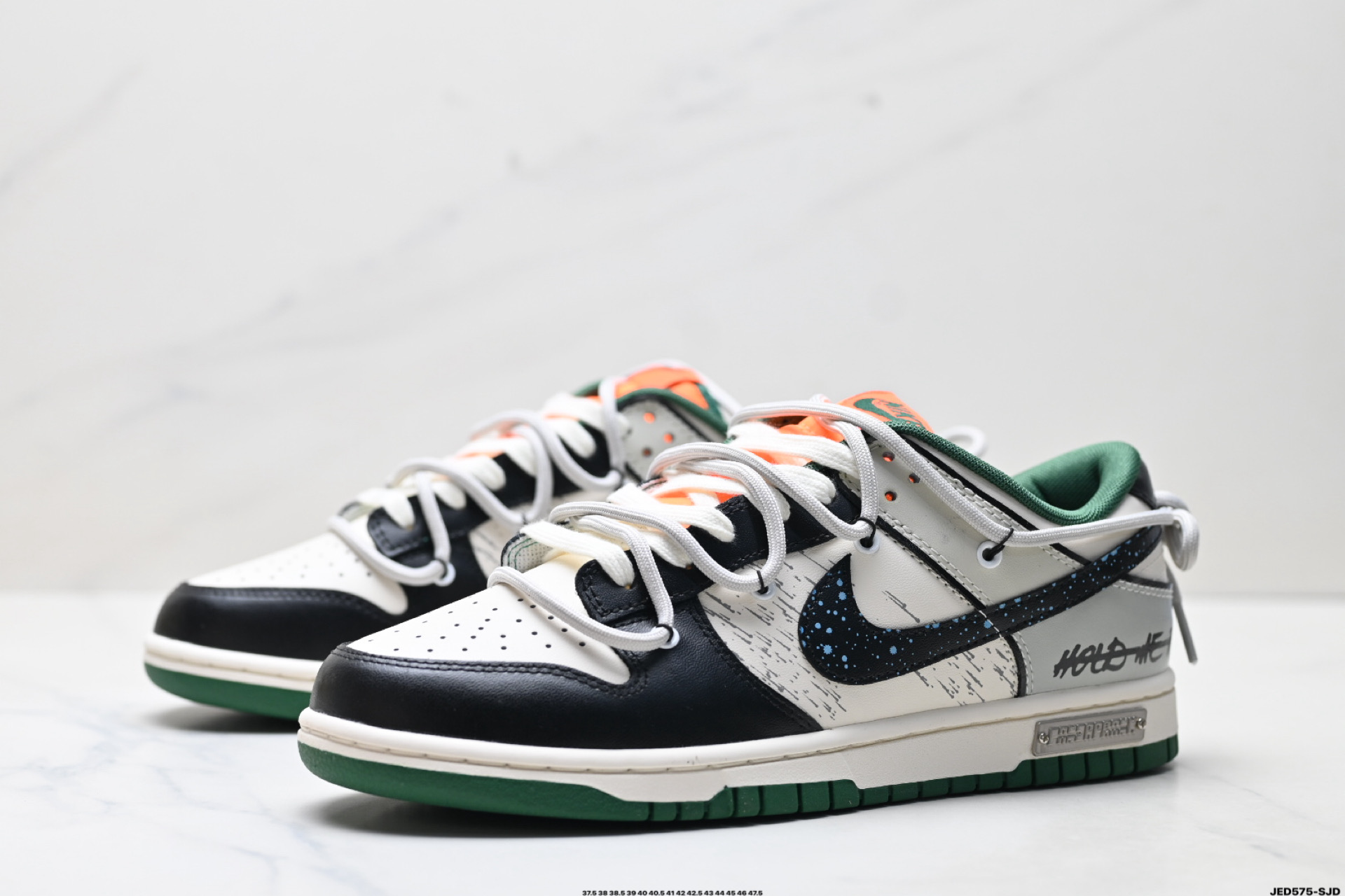 Nike Dunk Low Retro 'DIY': Estilo y Comodidad Personalizados 5 i1754756177100 1862 0 3