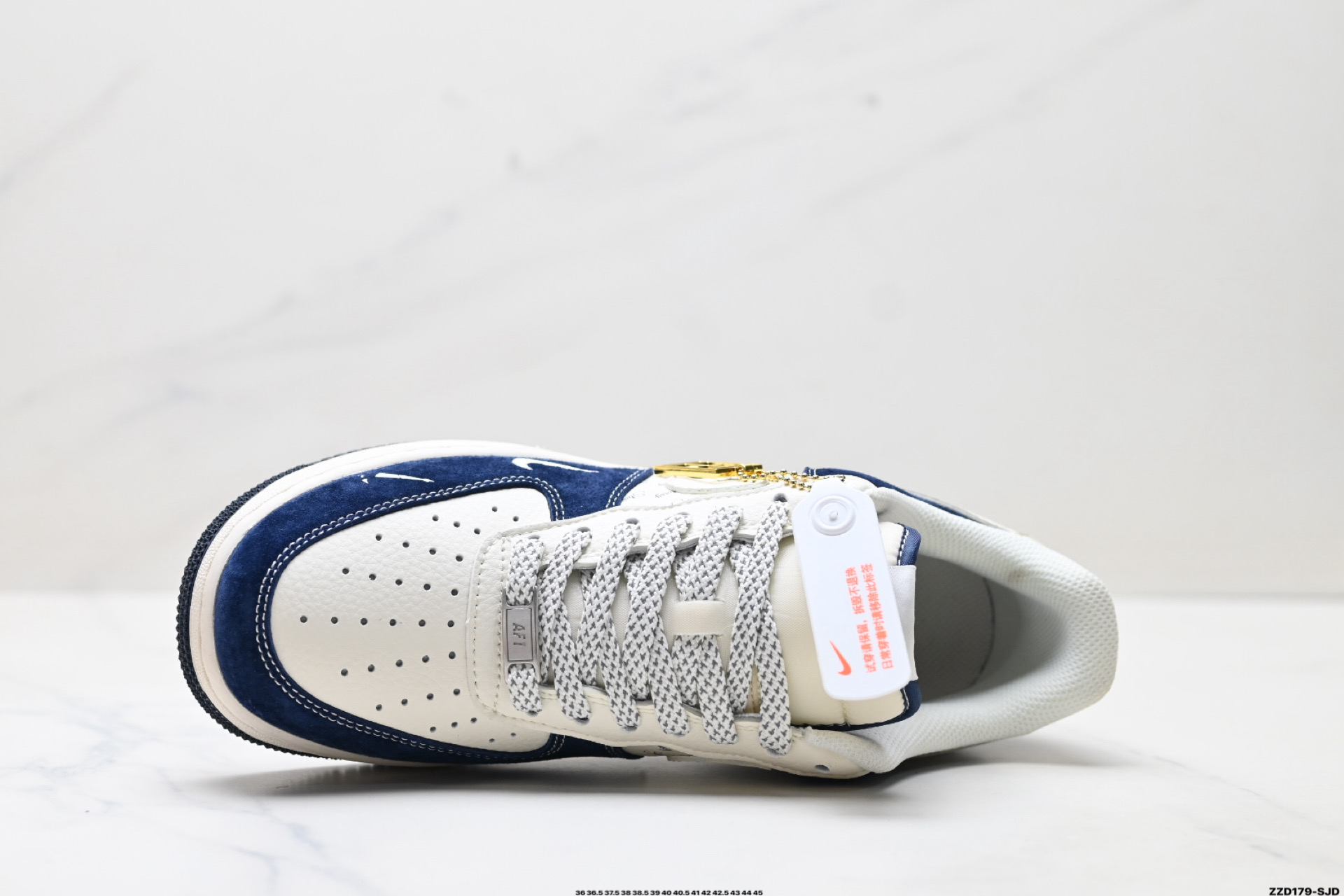 260 NIKE AIR FORCE 1‘07 LV8  SM6188-673