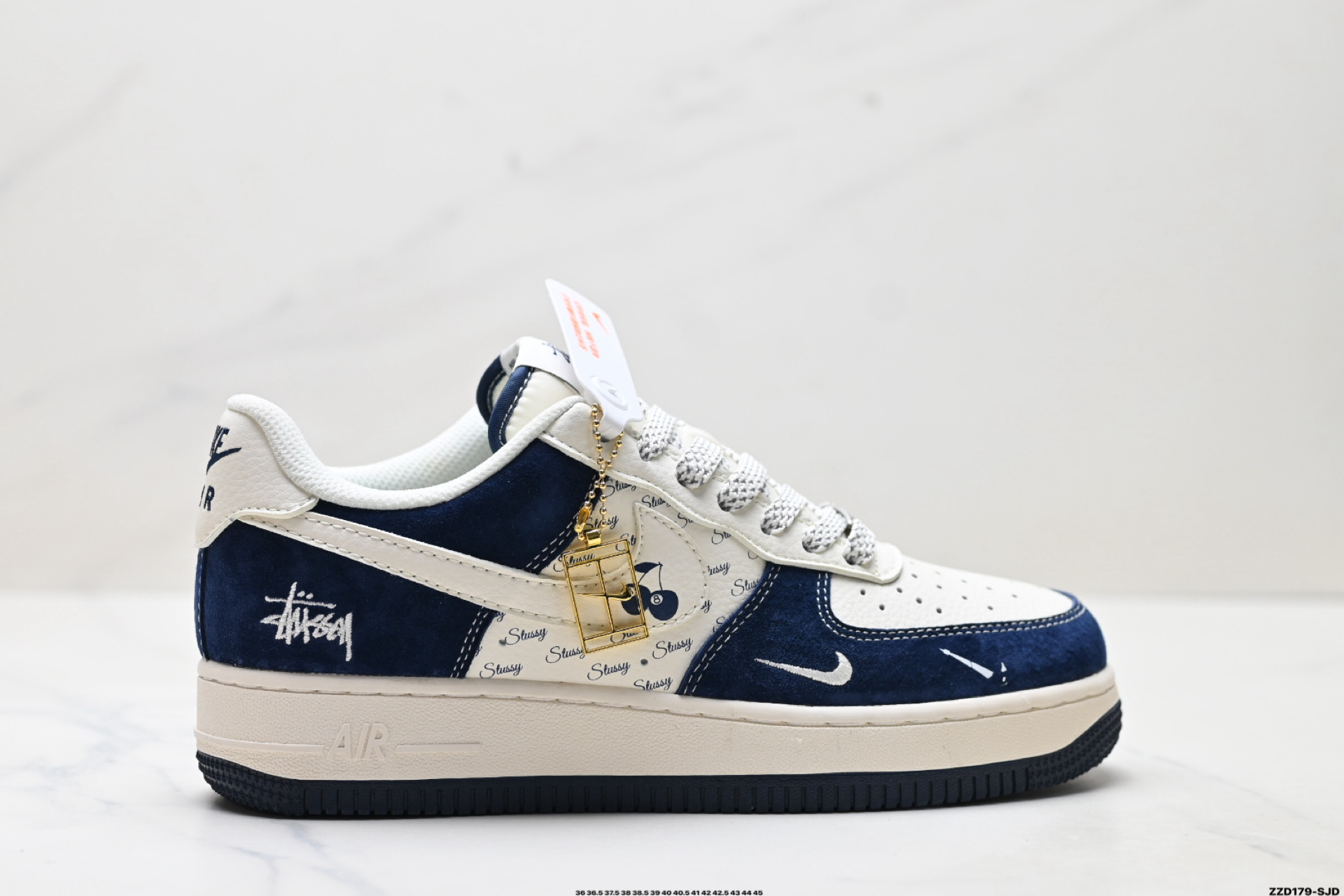 260 NIKE AIR FORCE 1‘07 LV8  SM6188-673