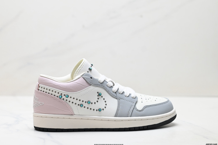 Nike Air Jordan 1 Low: Elegancia y Comodidad en Cada Paso 1 Nike Air Jordan 1 Low: Elegancia y Comodidad en Cada Paso