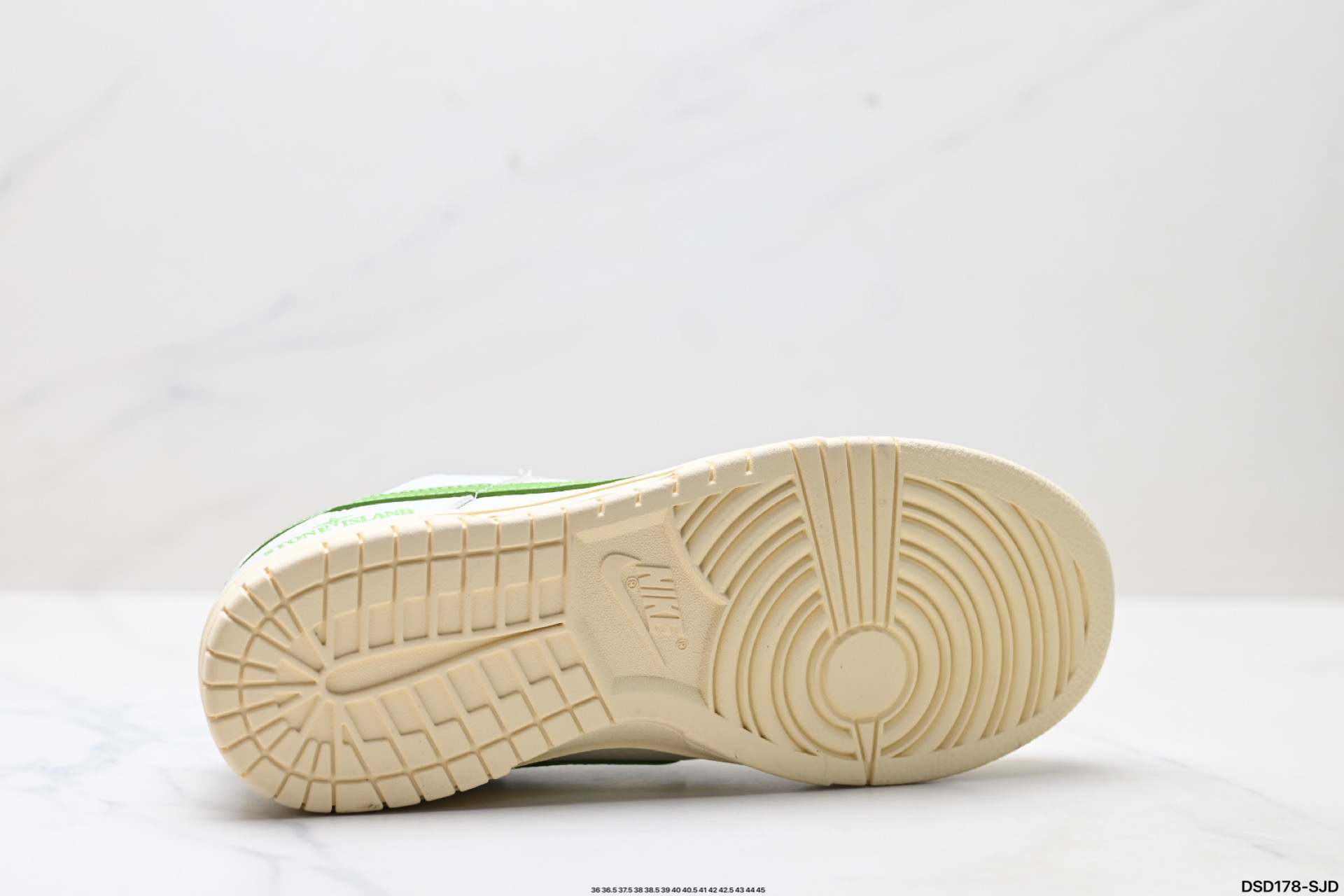 Nike Dunk Low Retro: Estilo Clásico con Toque Moderno y Personalizado 10 i1754758742689 5819 0 8