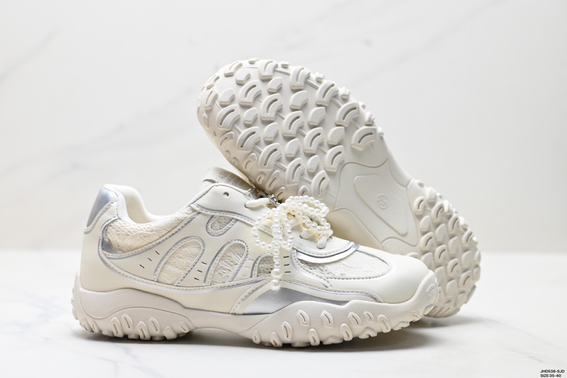 GG-CC 月牙底蕾丝 珍珠德训鞋 蕾丝鞋面 蝴蝶结 珍珠鞋扣 月牙底 G25S25-莆田鞋,莆田鞋货源,高仿鞋,高仿鞋货源,安福档口,莆田高仿鞋,莆田鞋批发,高仿鞋批发,莆田高仿运动鞋,高仿运动鞋,莆田运动鞋 GG-CC 月牙底蕾丝 珍珠德训鞋 蕾丝鞋面 蝴蝶结 珍珠鞋扣 月牙底 G25S25