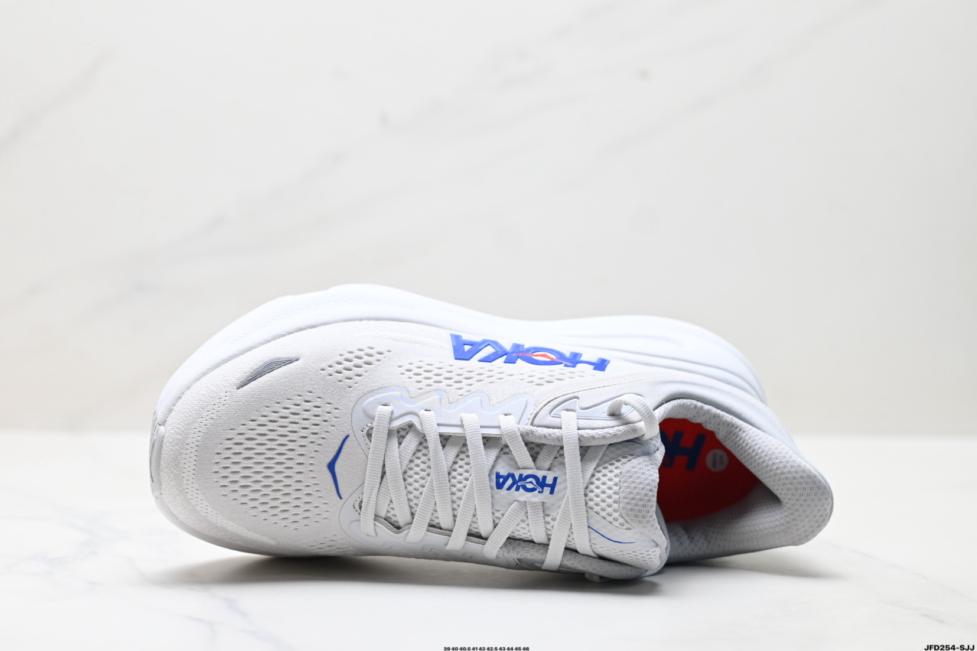 180 HOKA ONE ONE Bondi 9 复古舒适防滑耐磨 低帮 山地户外跑步鞋 1162011