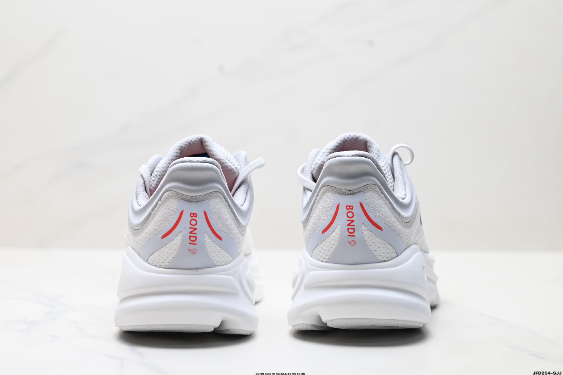 180 HOKA ONE ONE Bondi 9 复古舒适防滑耐磨 低帮 山地户外跑步鞋 1162011