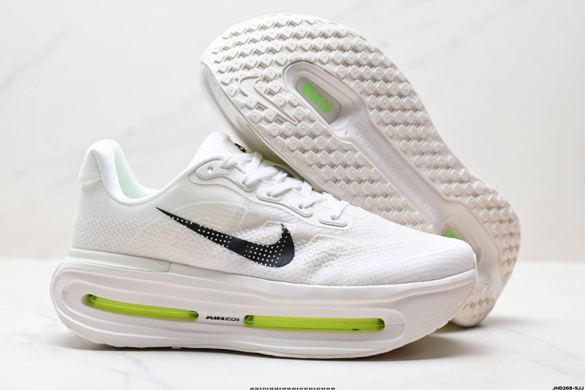 200 Nike VOMERO PREMIUM 耐克 舒适减震防滑 低帮跑步鞋  HQ2050-303
