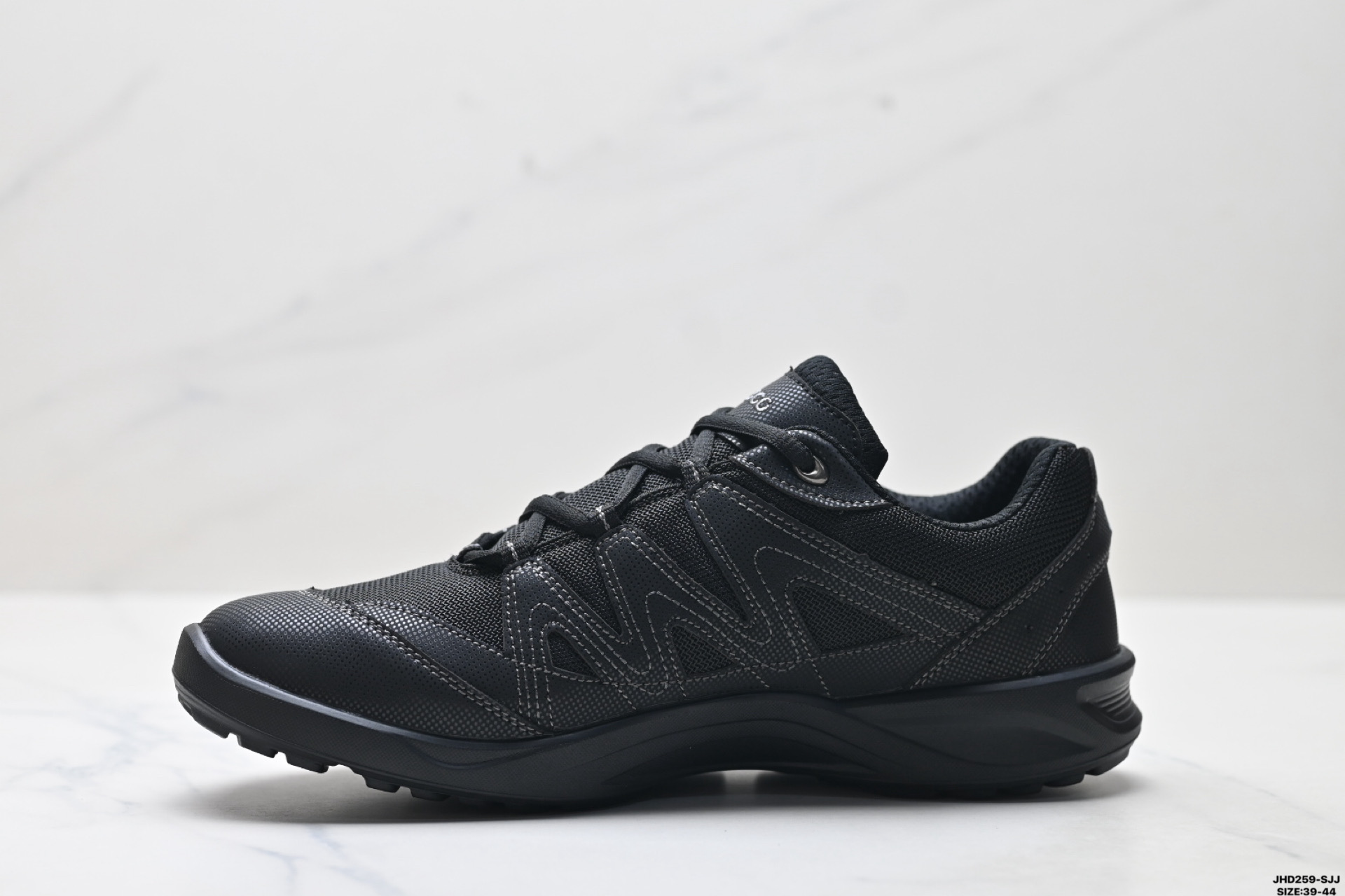 200 Ecco爱步 Terracruise LT 舒适网面 低帮 生活休闲鞋 825784-517