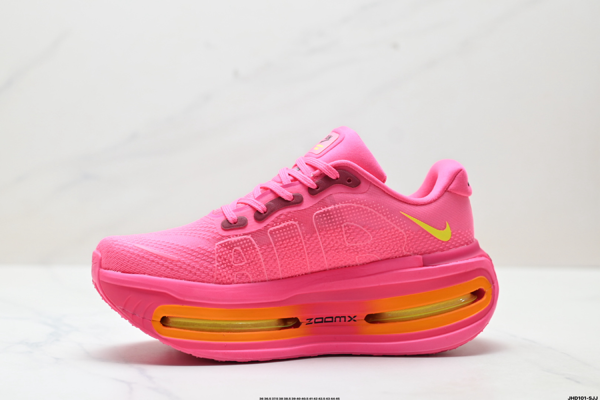 Nike VOMERO PREMIUM 耐克 舒适减震防滑 低帮跑步鞋 全掌ReactX泡绵中底 HQ2050-416-莆田鞋,莆田鞋货源,高仿鞋,高仿鞋货源,安福档口,莆田高仿鞋,莆田鞋批发,高仿鞋批发,莆田高仿运动鞋,高仿运动鞋,莆田运动鞋 Nike VOMERO PREMIUM 耐克 舒适减震防滑 低帮跑步鞋 全掌ReactX泡绵中底 HQ2050-416