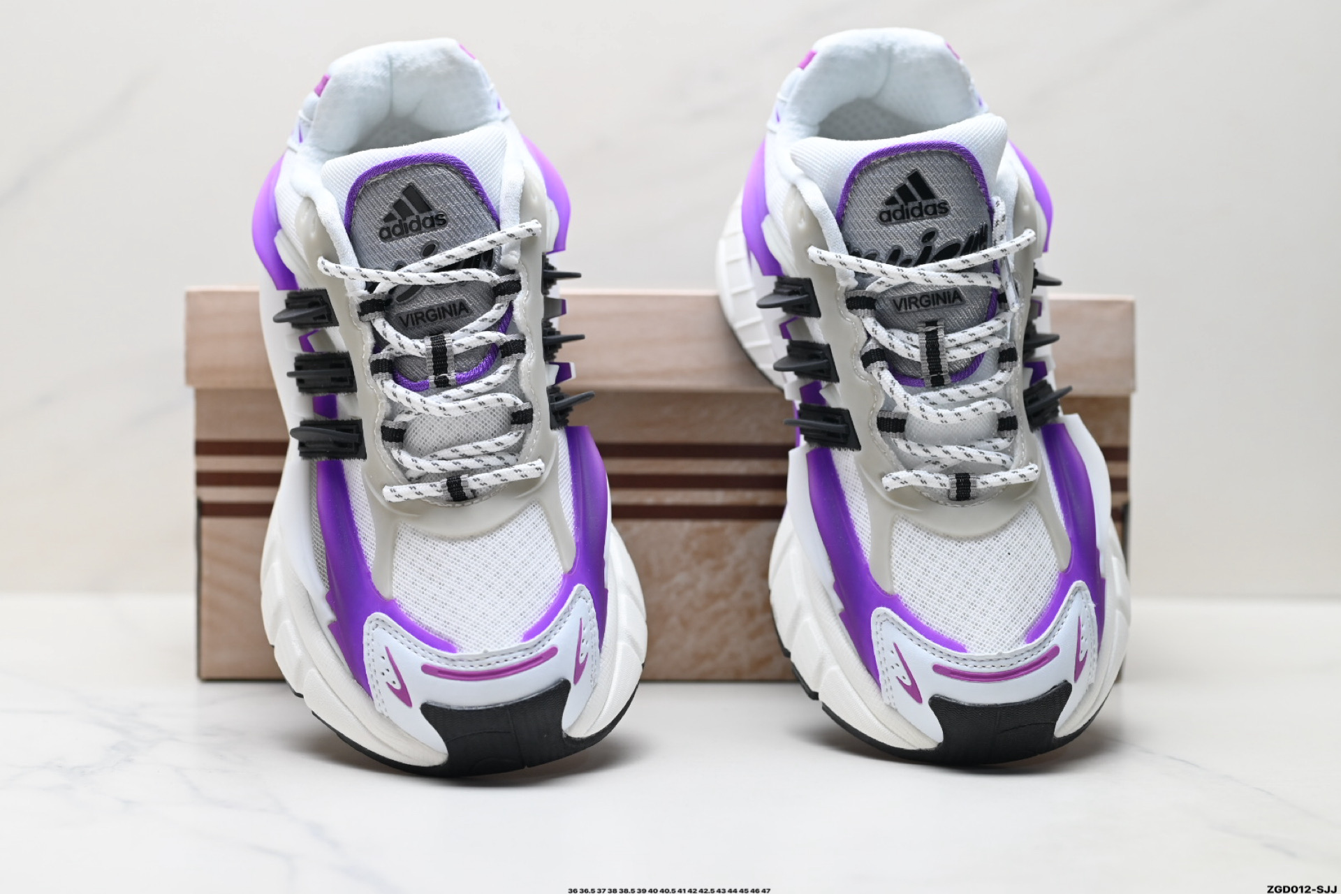 300 AdidAdistar Jellyfish 阿迪达斯 时尚舒适 耐磨透气 低帮老爹鞋 JP9308