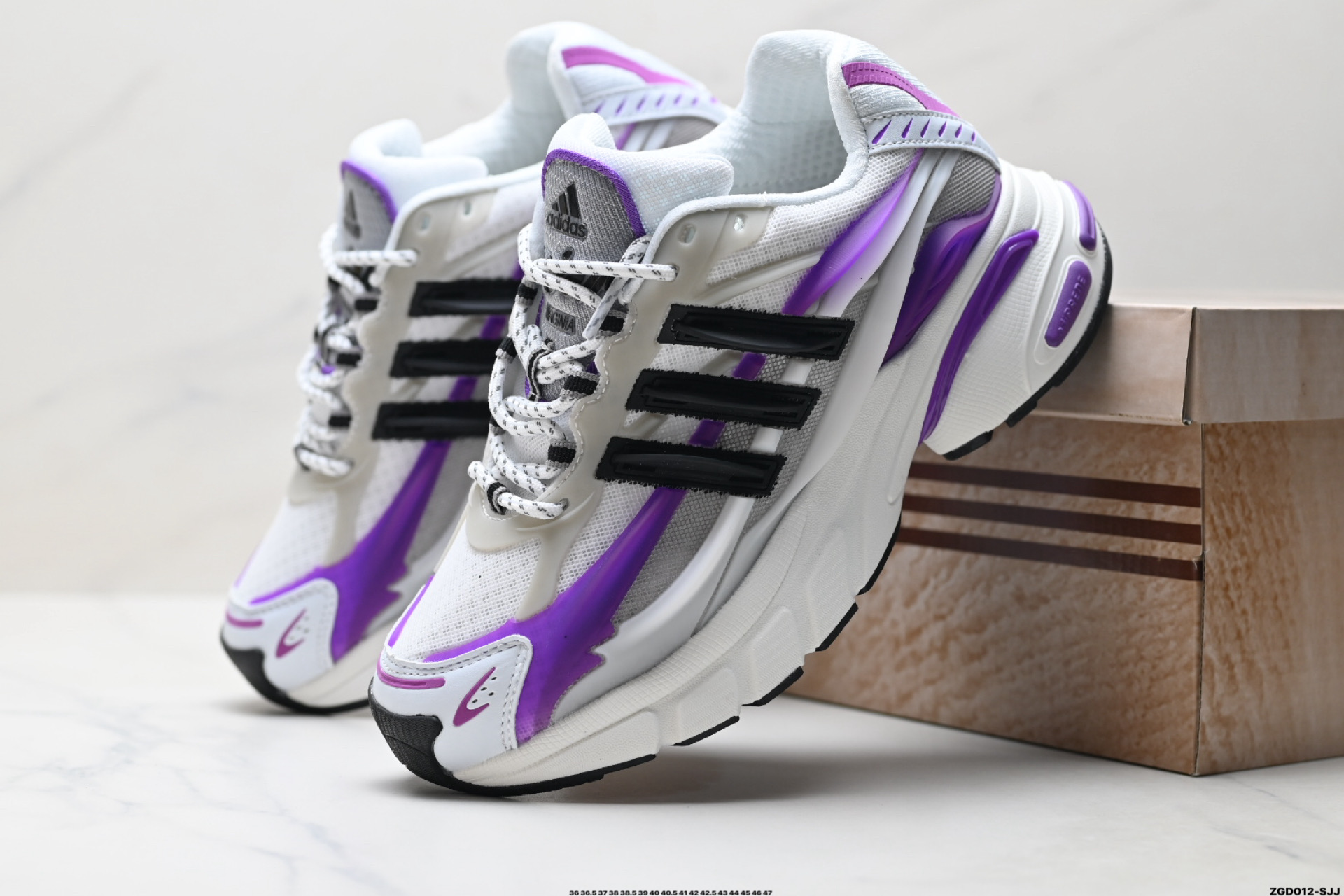 300 AdidAdistar Jellyfish 阿迪达斯 时尚舒适 耐磨透气 低帮老爹鞋 JP9308