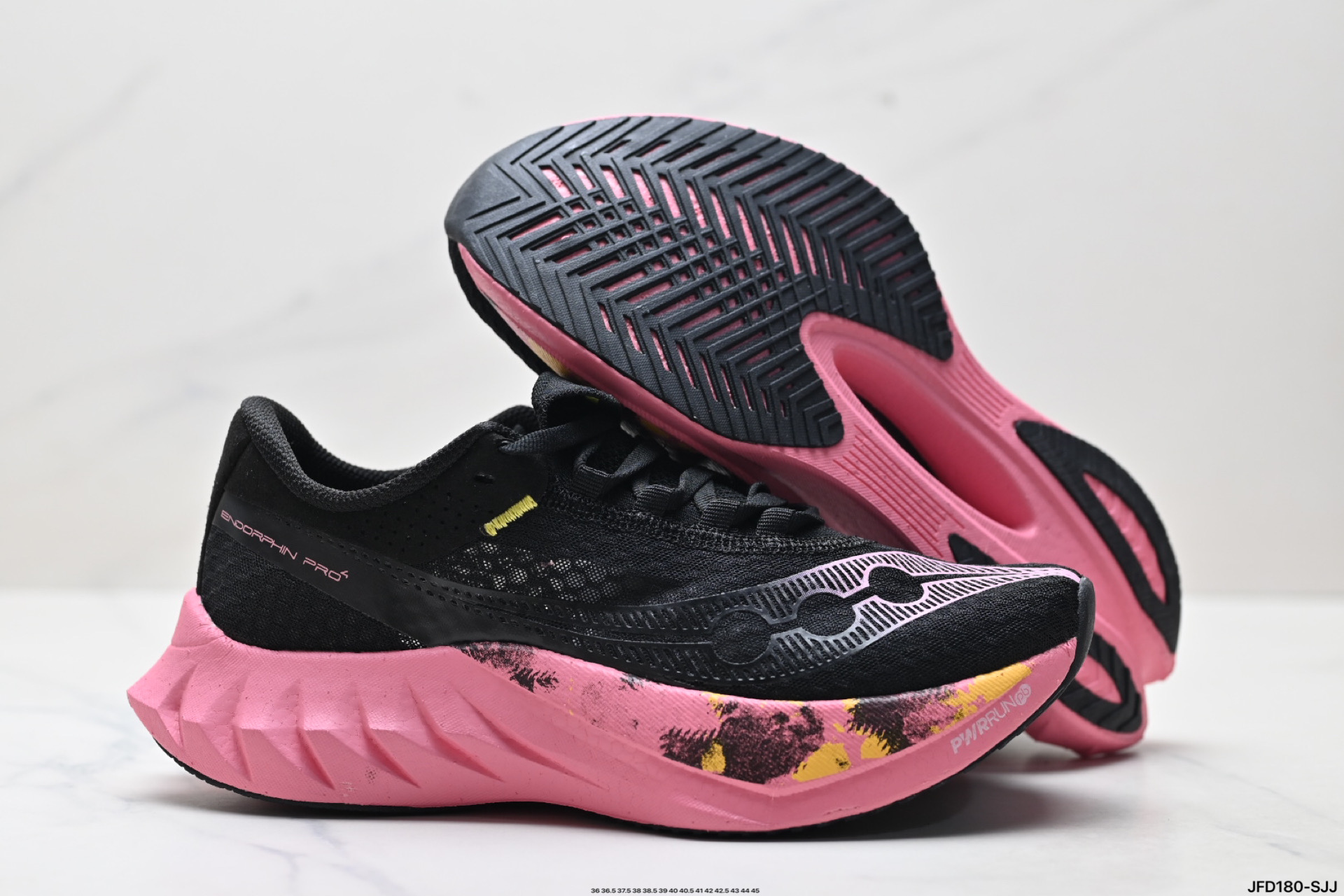 SAUCONY索康尼 ENDORPHIN PRO4系列 男女低帮缓震跑步鞋 S30939-800-莆田鞋,莆田鞋货源,高仿鞋,高仿鞋货源,安福档口,莆田高仿鞋,莆田鞋批发,高仿鞋批发,莆田高仿运动鞋,高仿运动鞋,莆田运动鞋 SAUCONY索康尼 ENDORPHIN PRO4系列 男女低帮缓震跑步鞋 S30939-800