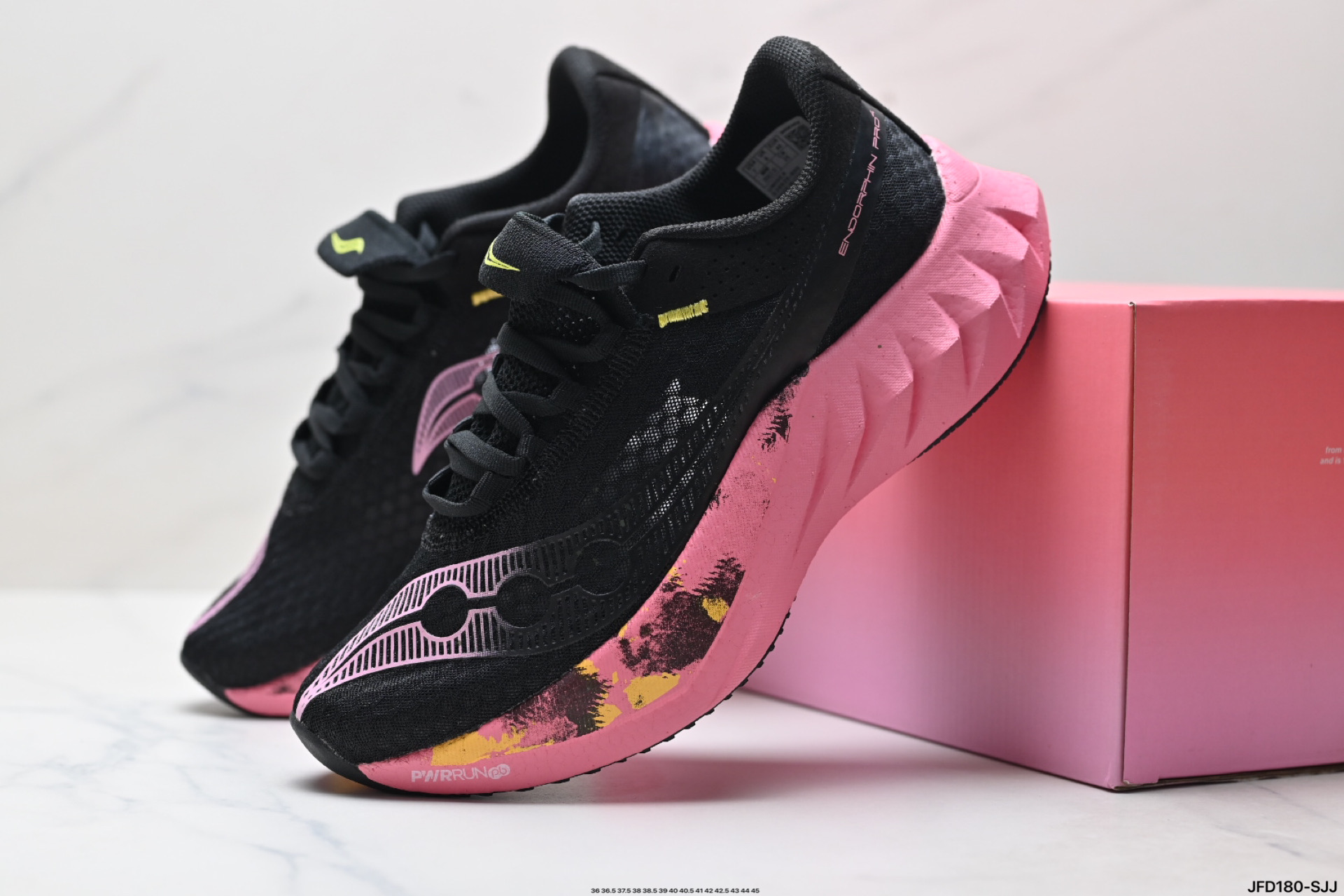 SAUCONY索康尼 ENDORPHIN PRO4系列 男女低帮缓震跑步鞋 S30939-800-莆田鞋,莆田鞋货源,高仿鞋,高仿鞋货源,安福档口,莆田高仿鞋,莆田鞋批发,高仿鞋批发,莆田高仿运动鞋,高仿运动鞋,莆田运动鞋 SAUCONY索康尼 ENDORPHIN PRO4系列 男女低帮缓震跑步鞋 S30939-800