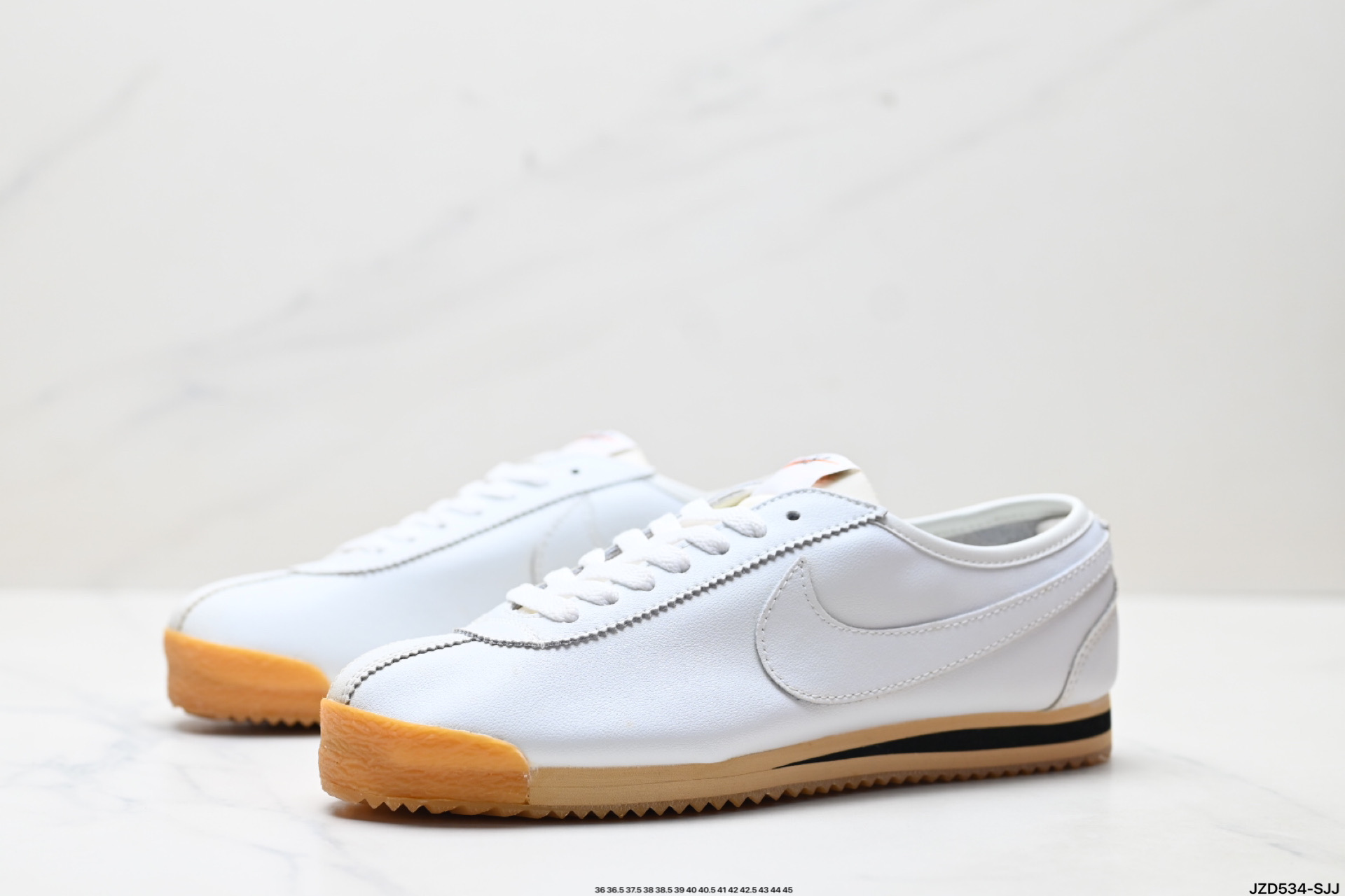 150 耐克运动鞋2025夏季新款Cortez Leather休闲阿甘鞋 847126-100