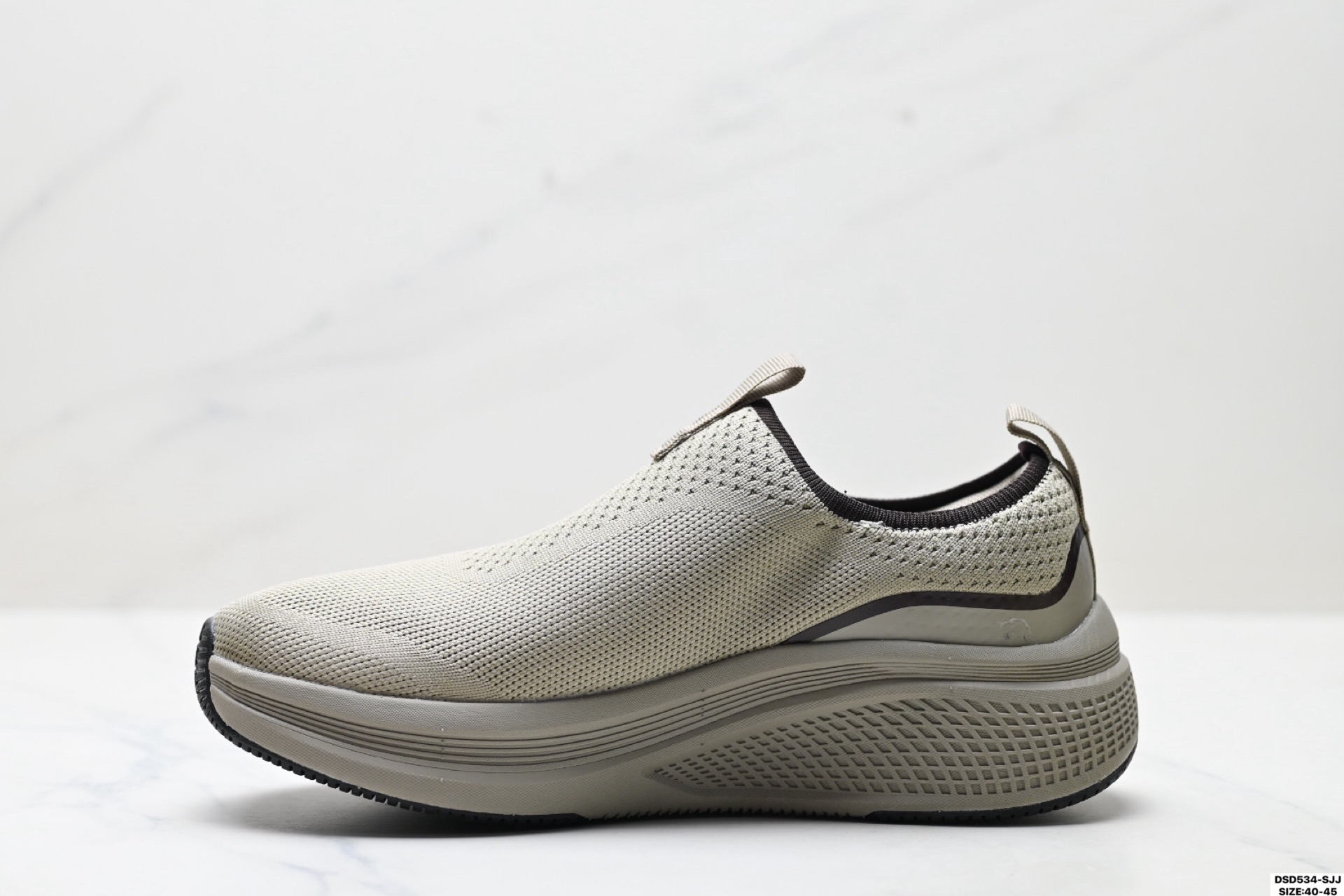 Skechers Go Walk: Zapatillas Cómodas y Ligeras para Caminar y Correr 4 i1754900530979 4535 0 2