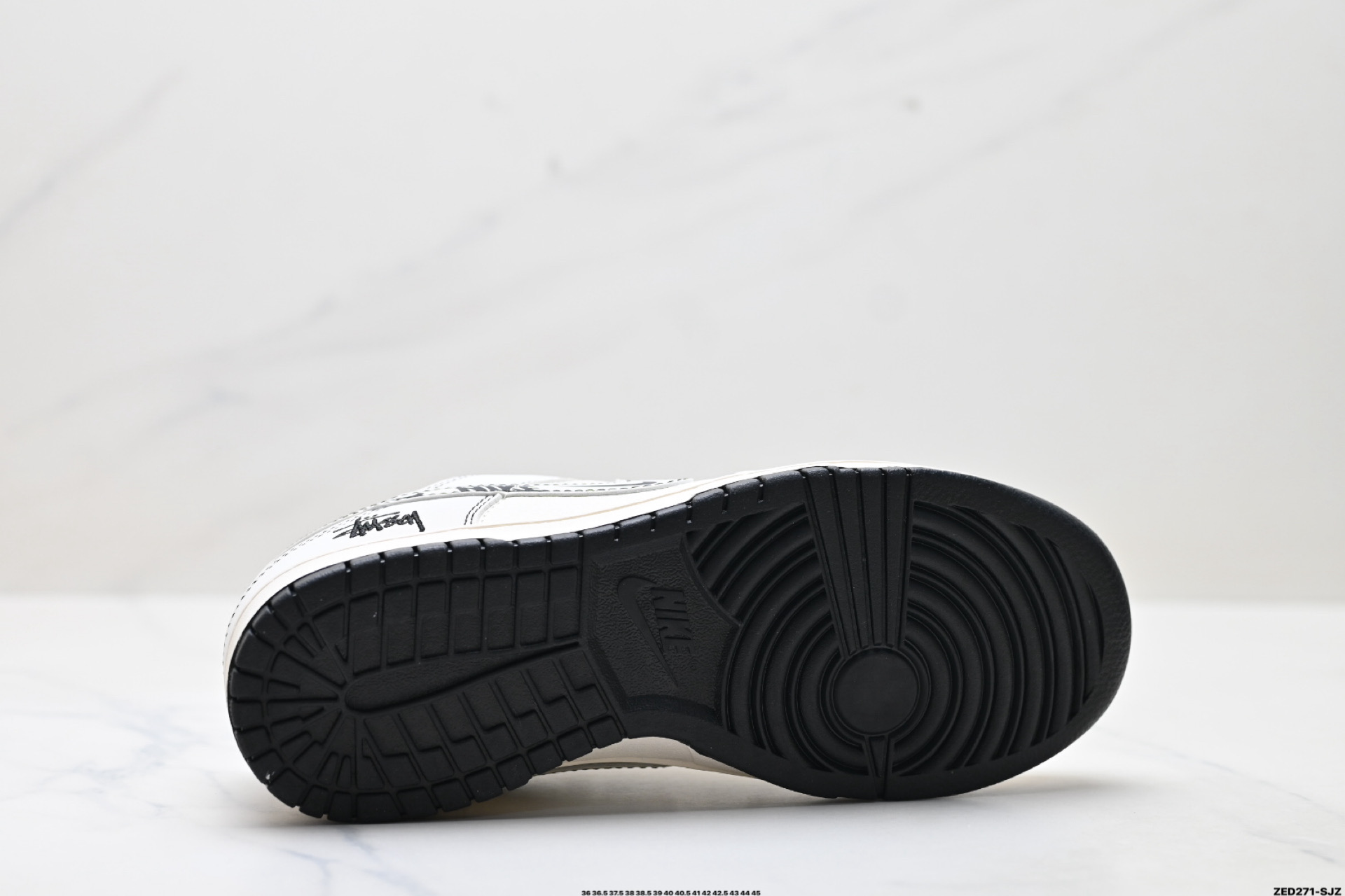 270 Nike Dunk Low Retro ‘DIY高端定制’耐克 低帮休闲运动板鞋  HH7518-096