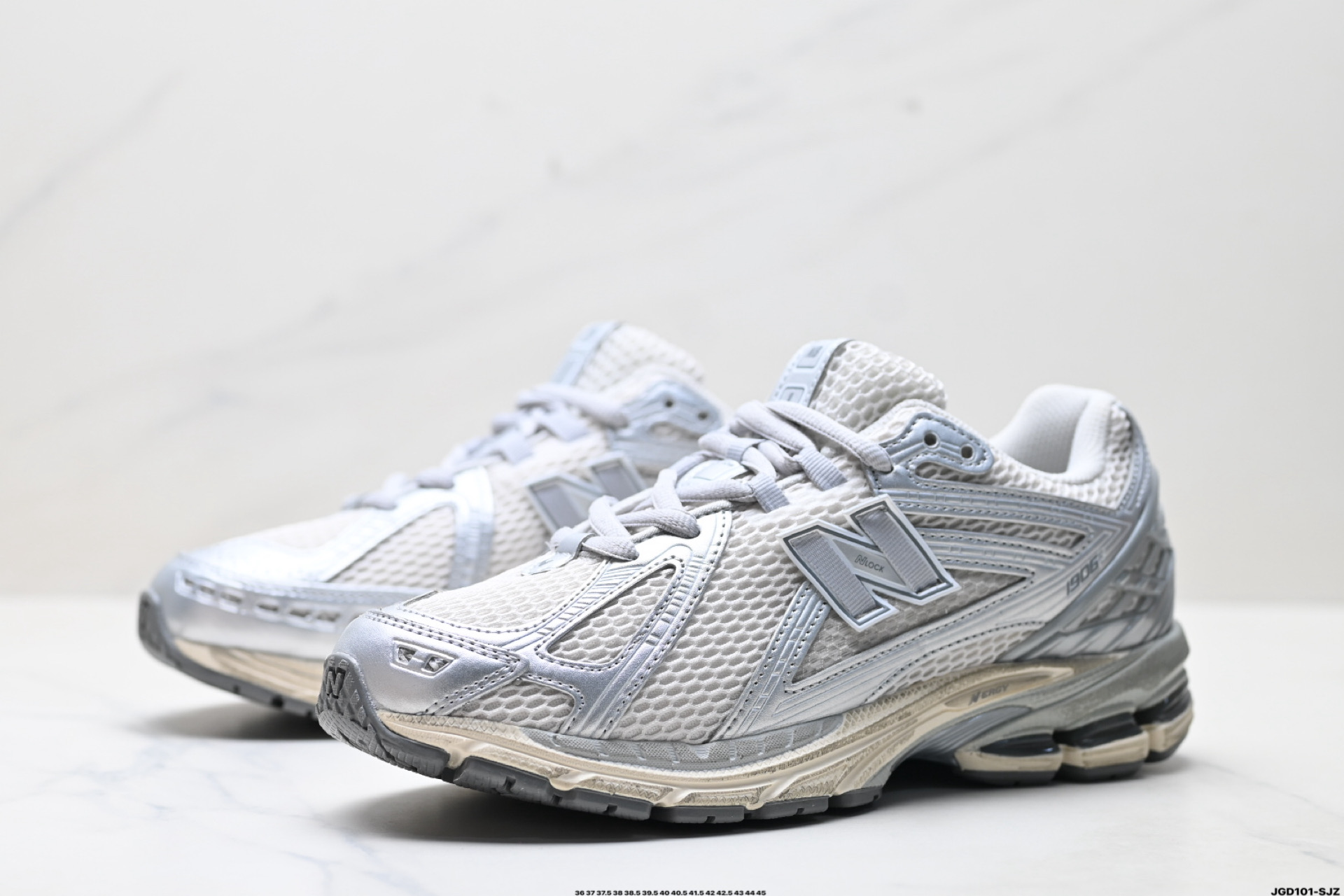 190 New Balance M1906系列 新百伦 复古单品宝藏老爹鞋款 M1906RGC