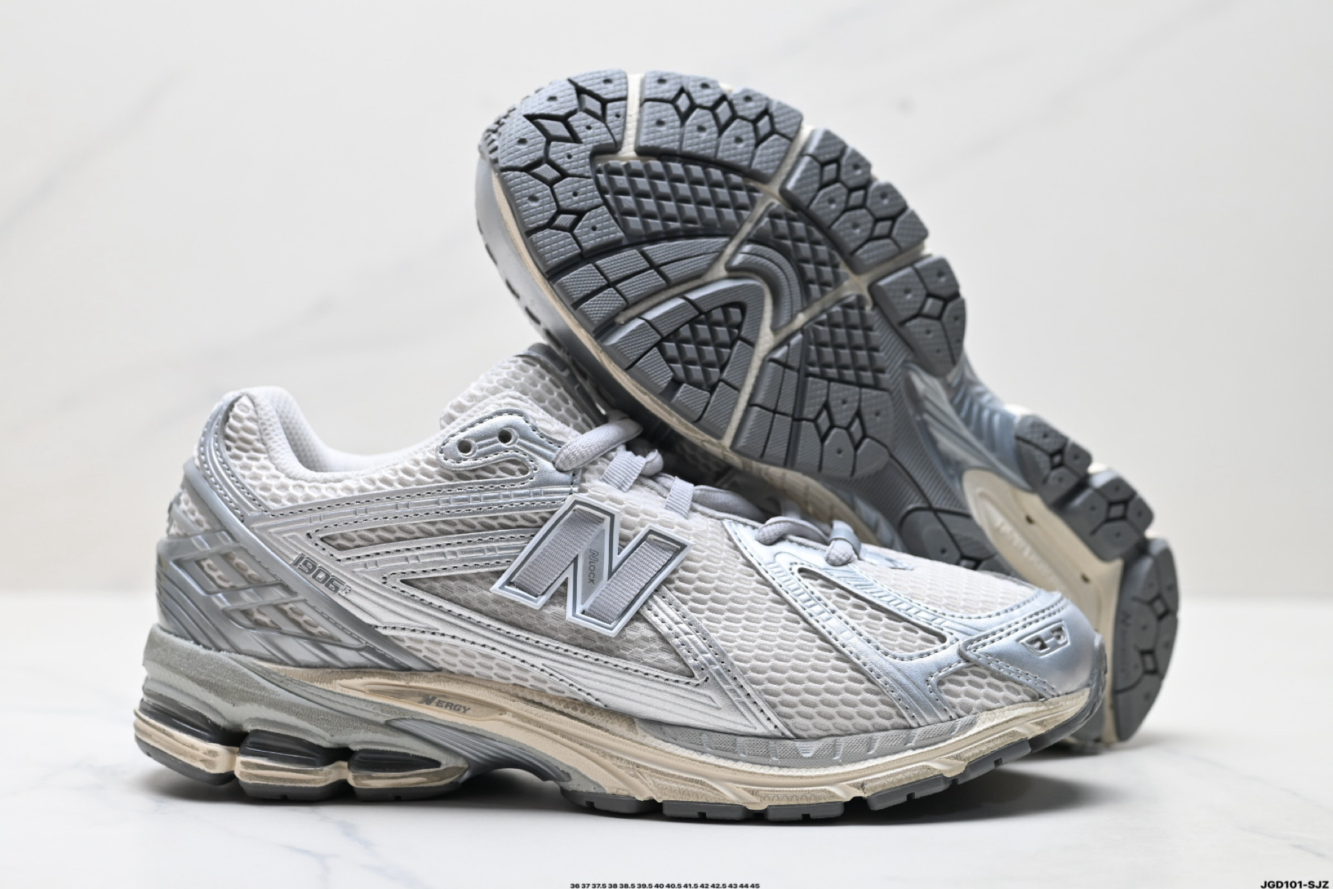 190 New Balance M1906系列 新百伦 复古单品宝藏老爹鞋款 M1906RGC