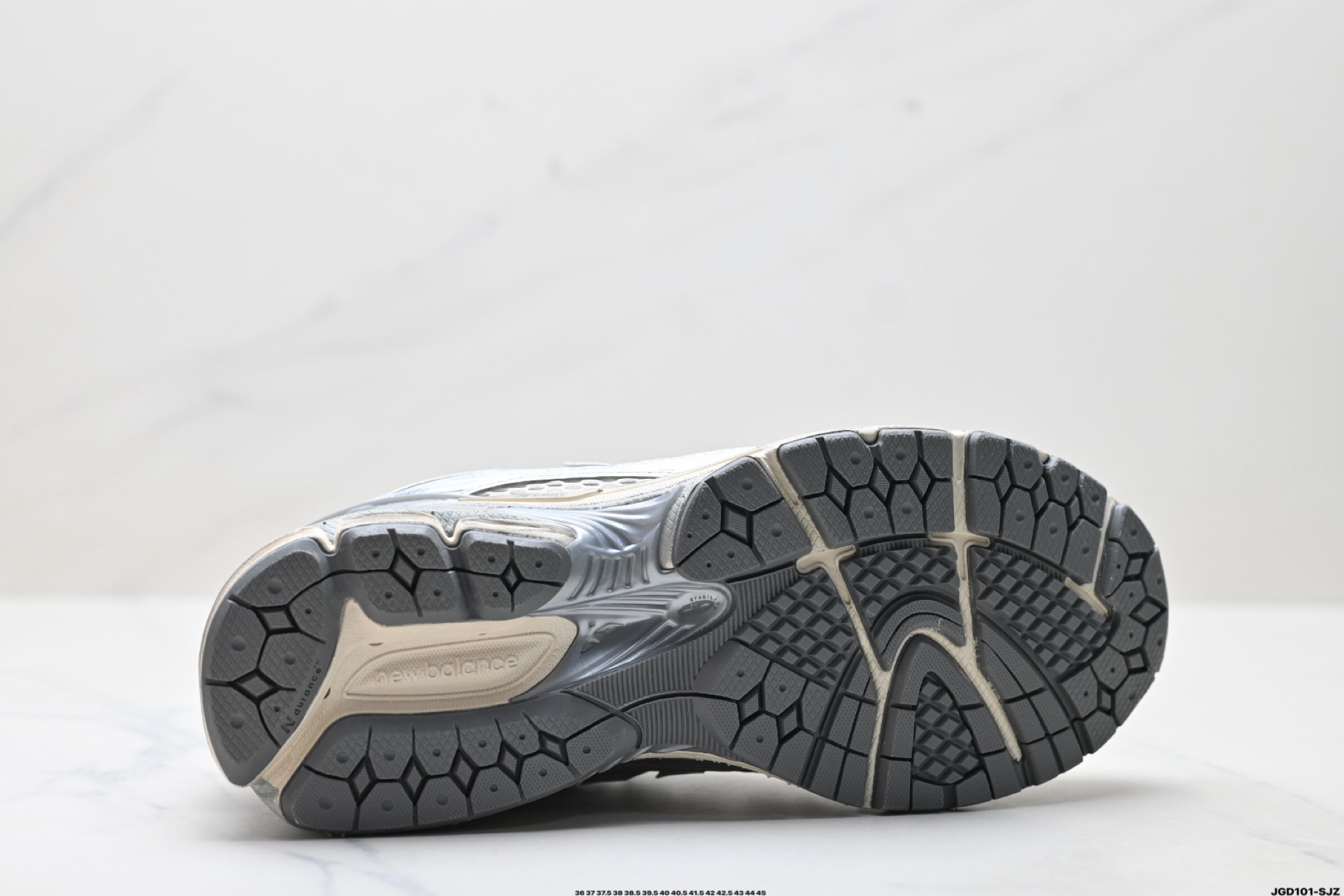 190 New Balance M1906系列 新百伦 复古单品宝藏老爹鞋款 M1906RGC