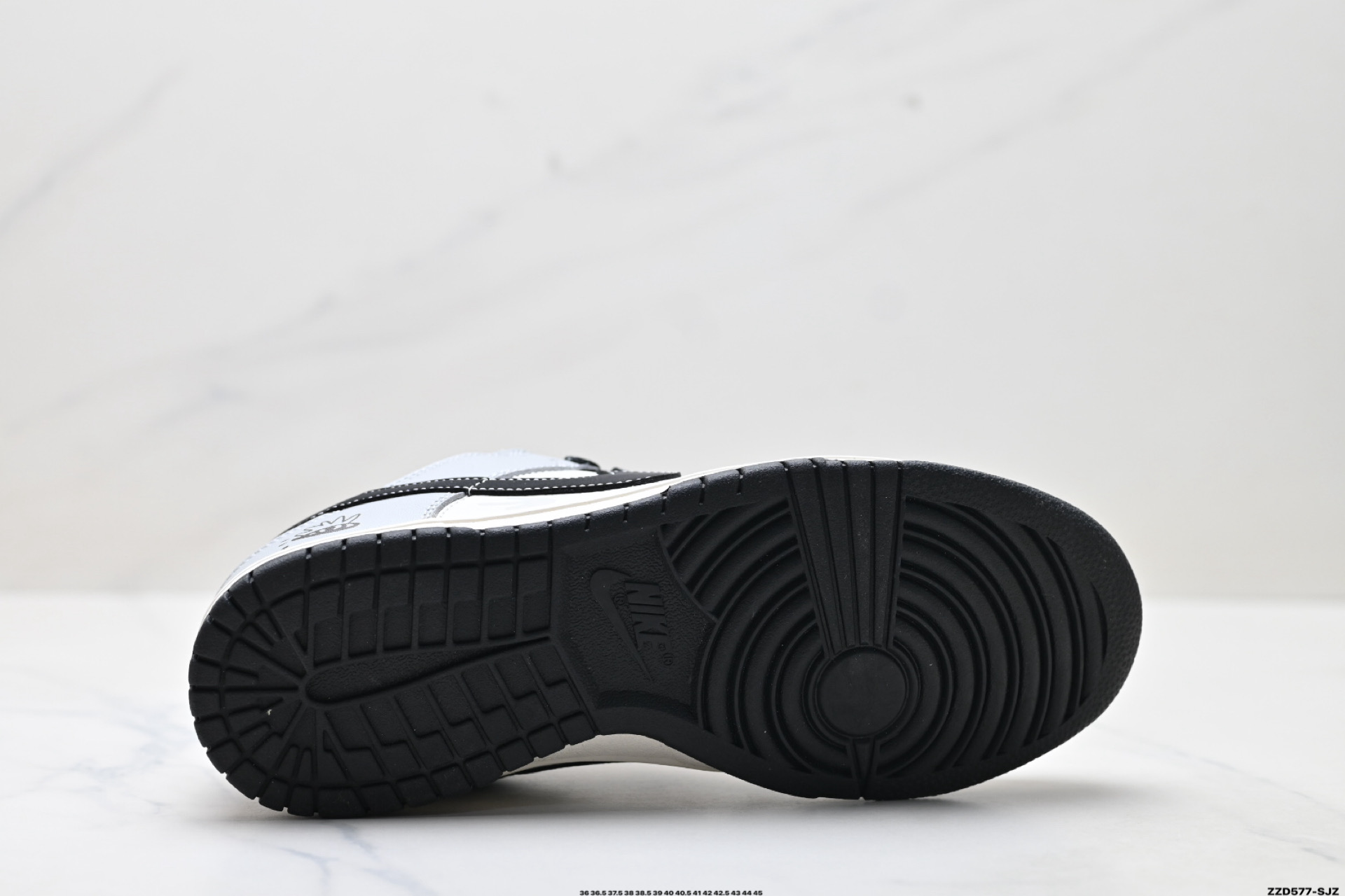 Nike Dunk Low Retro: Personaliza tu estilo con estas zapatillas únicas 10 i1754929399937 6430 0 8