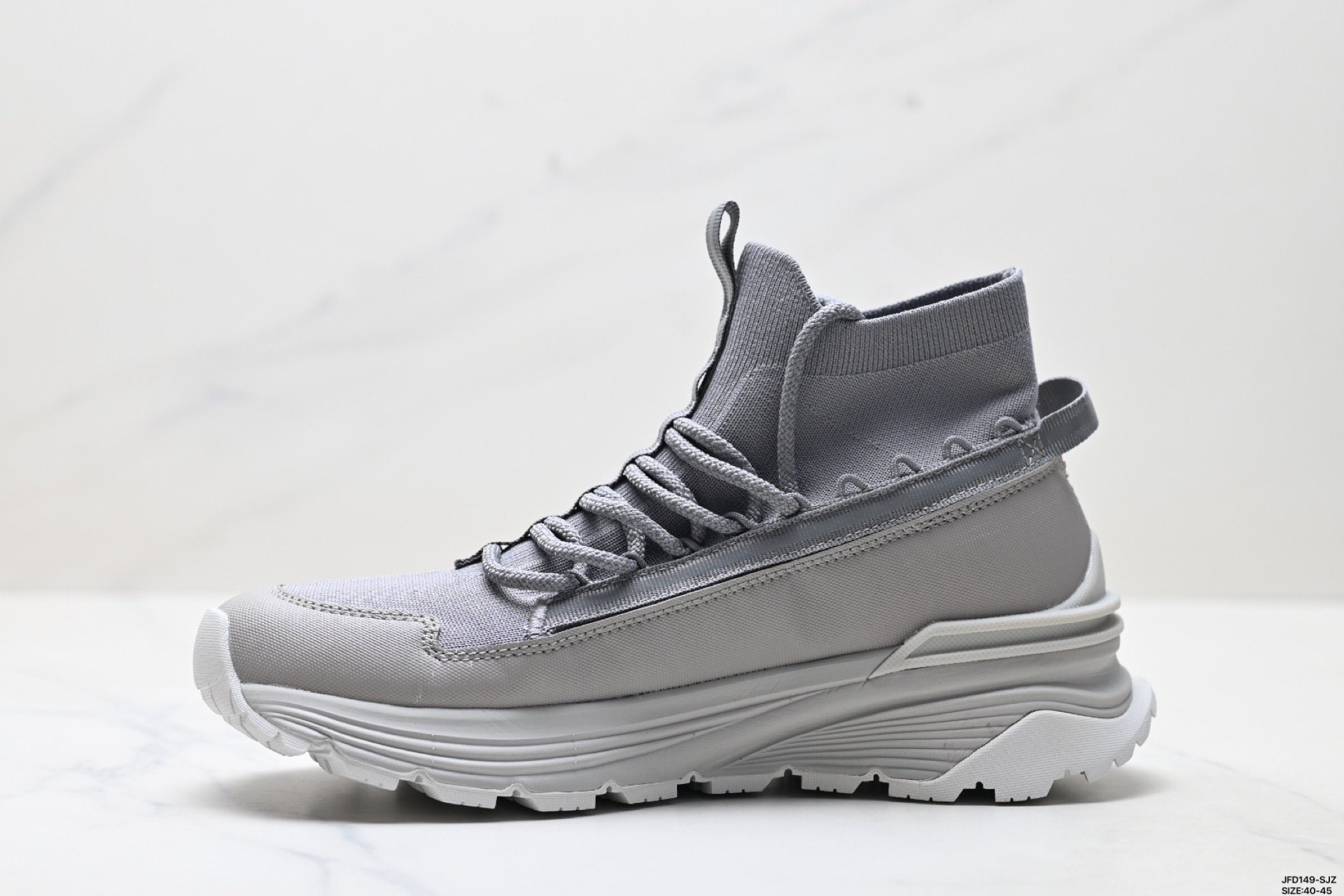 Zapatillas Altas de Trekking Moncler con Suela Vibram para Hombre 4 i1754930356537 5464 0 2