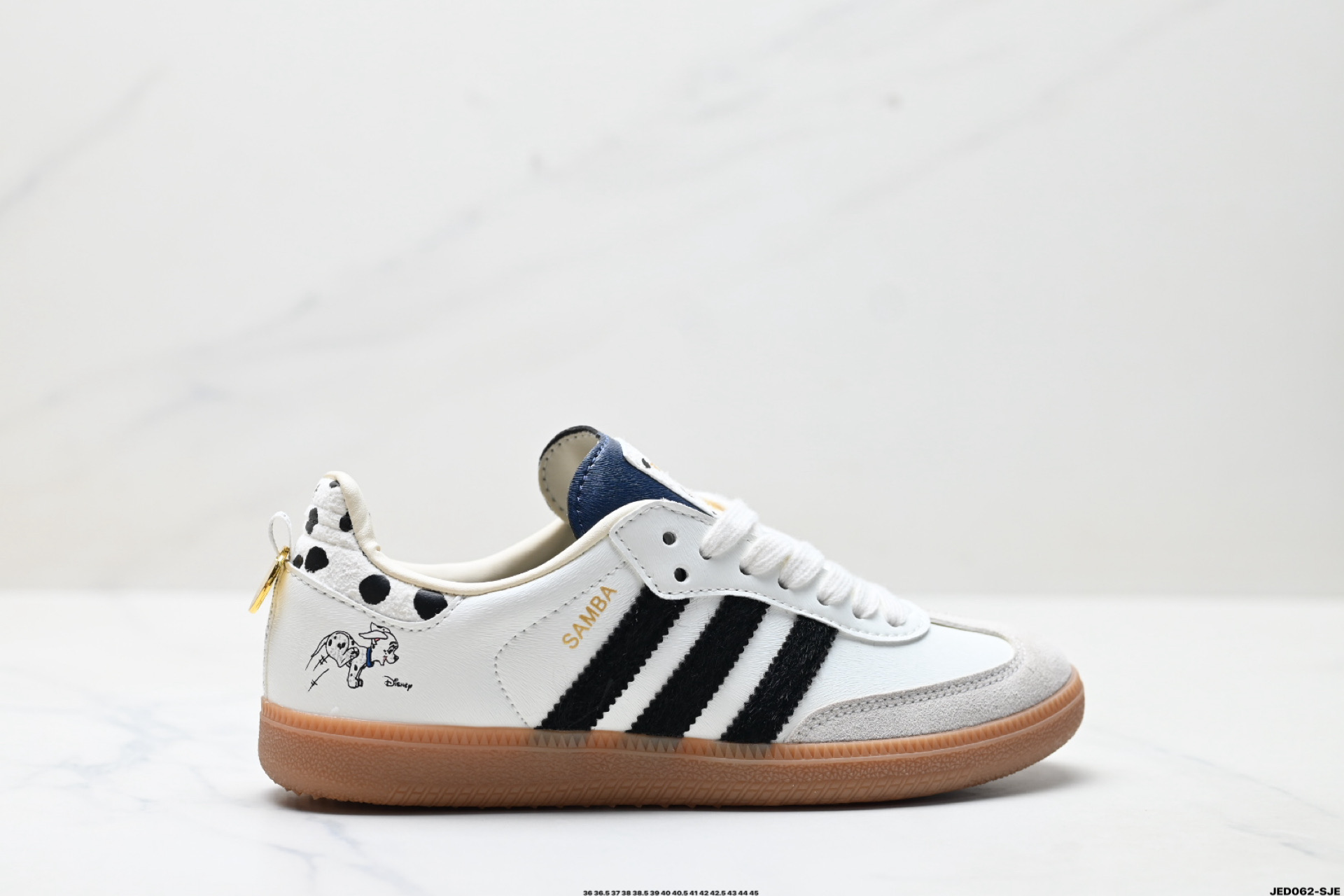 Adidas Originals Samba OG 桑巴舞系列 阿迪达斯 三叶草 绅士德训足球风百搭低帮休闲运动板鞋 KJ5990