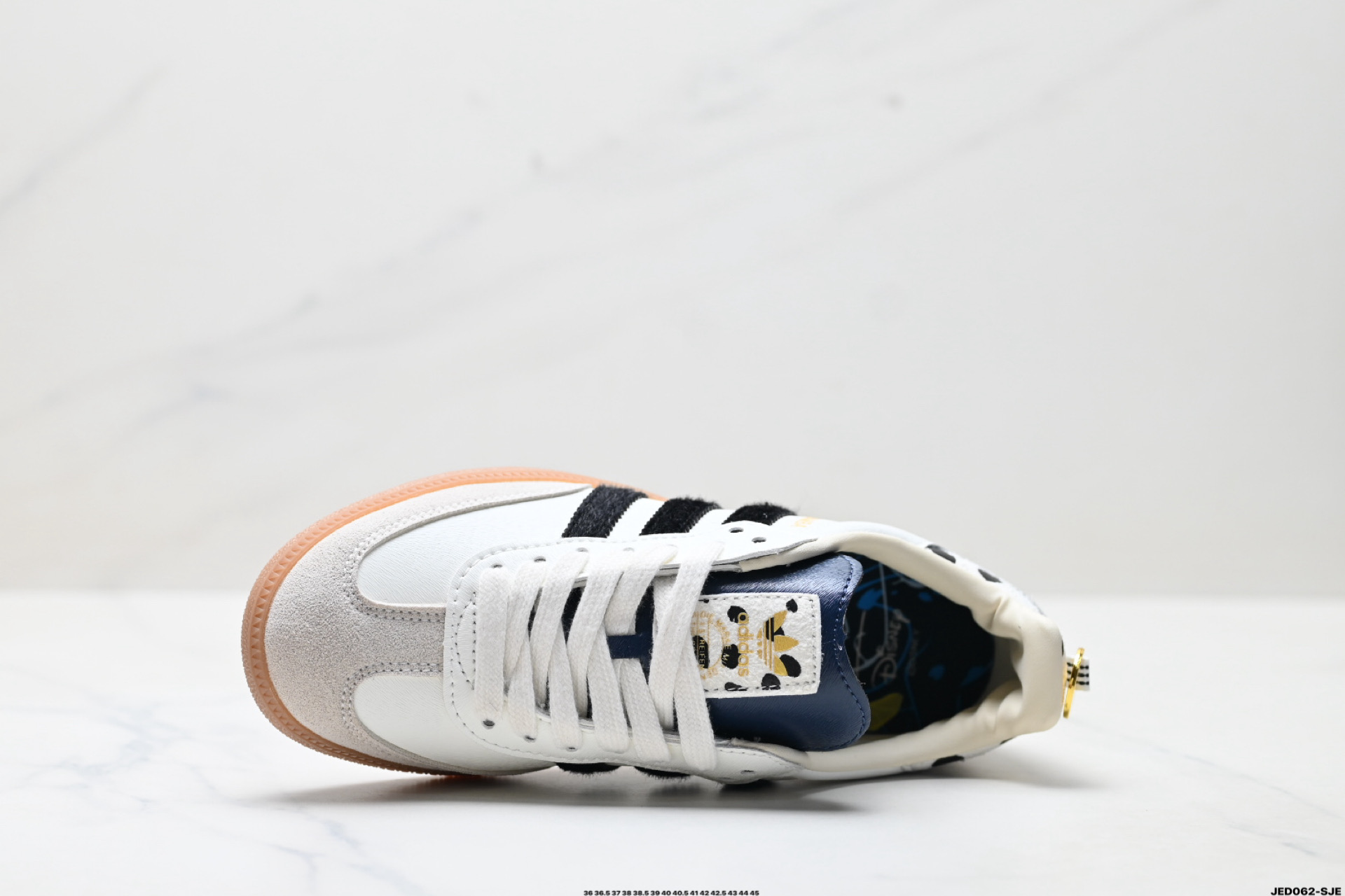 Adidas Originals Samba OG 桑巴舞系列 阿迪达斯 三叶草 绅士德训足球风百搭低帮休闲运动板鞋 KJ5990