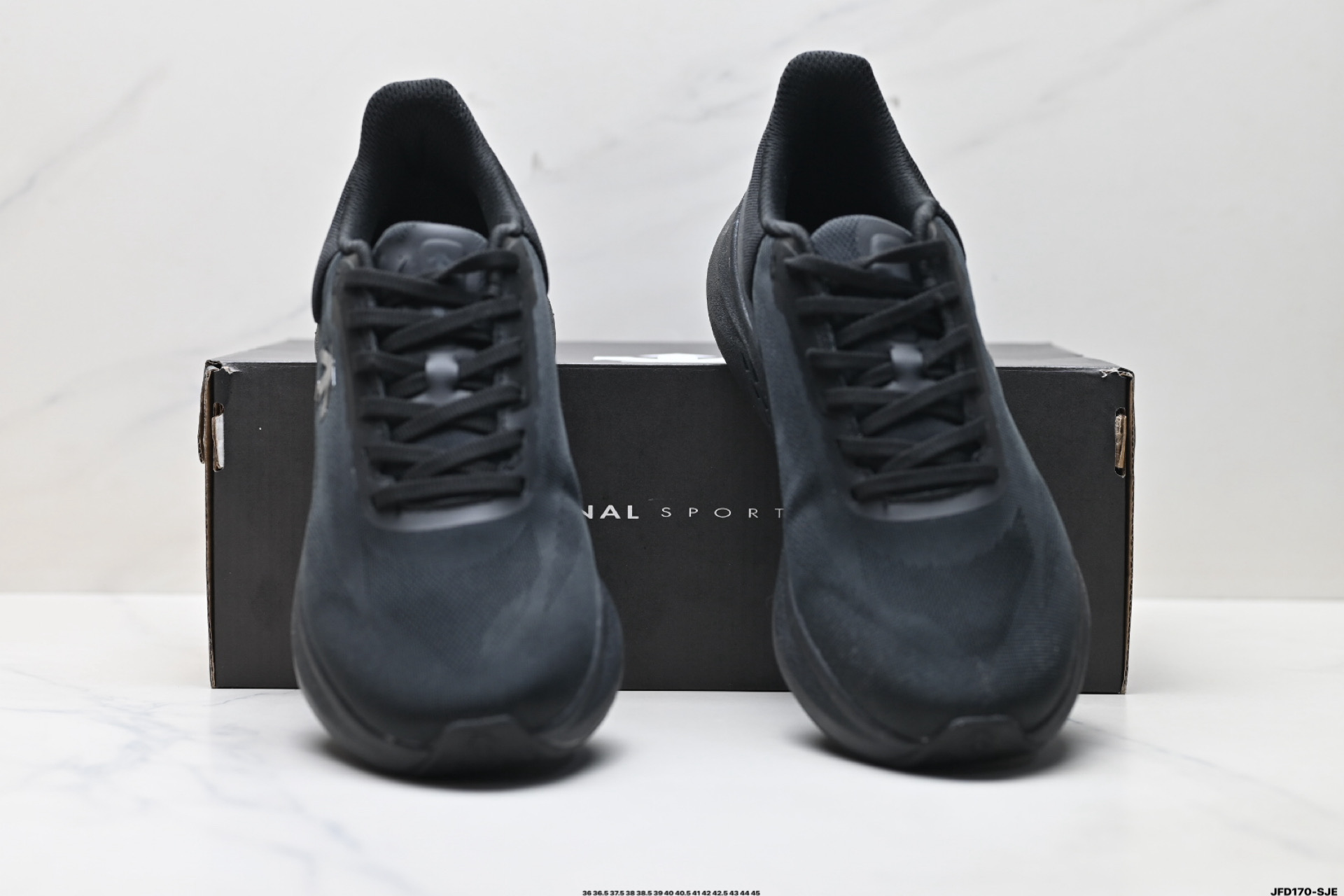 迪桑特DESCENTE RUN STEP 舒适百搭减震耐磨轻便 低帮 休闲训练长跑城市通勤跑步鞋 SQ113RRN14