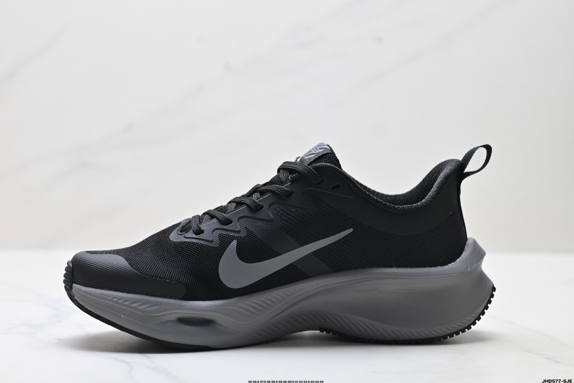 200 NIKE Air Zoom Plus CK4318-152
