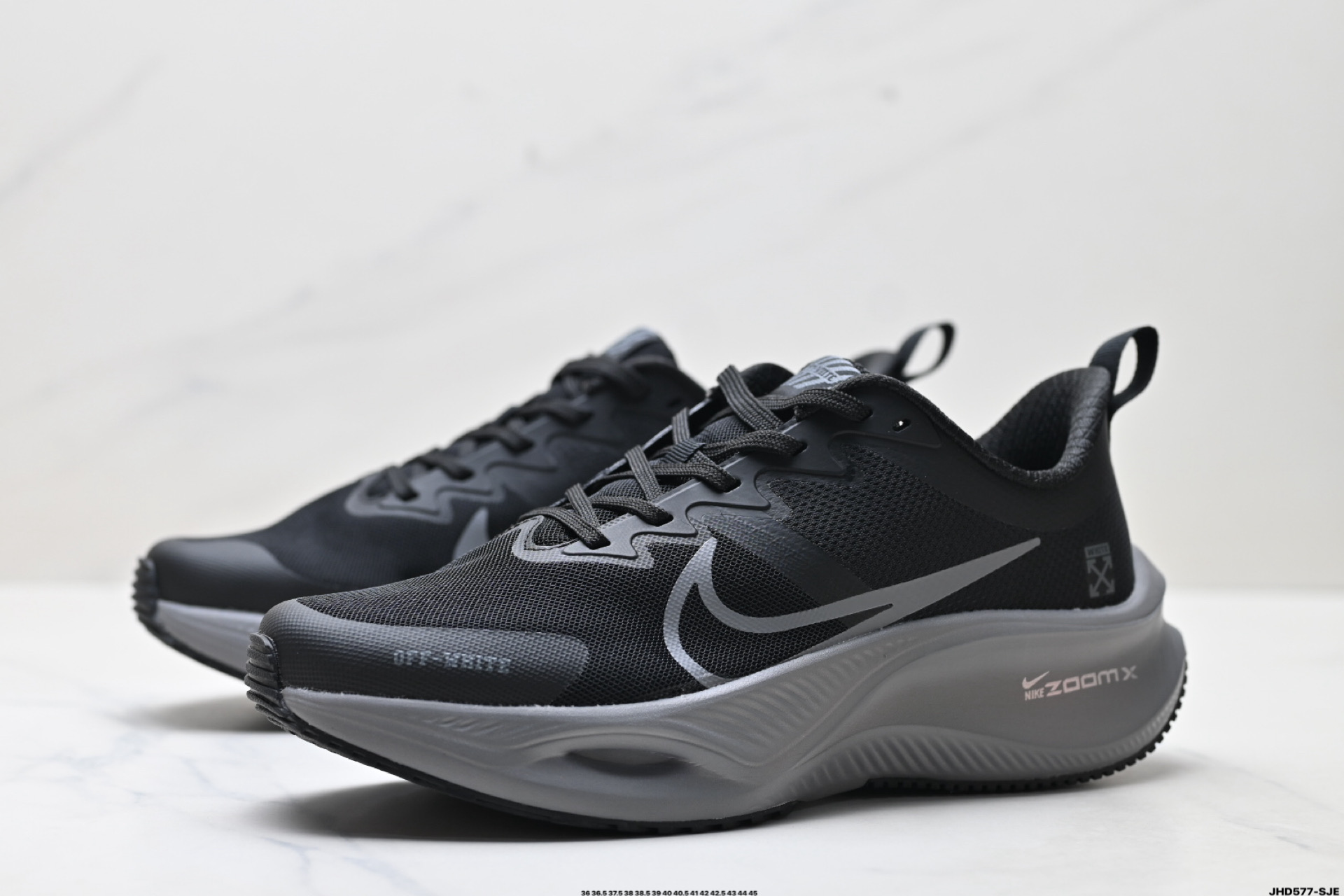 200 NIKE Air Zoom Plus CK4318-152
