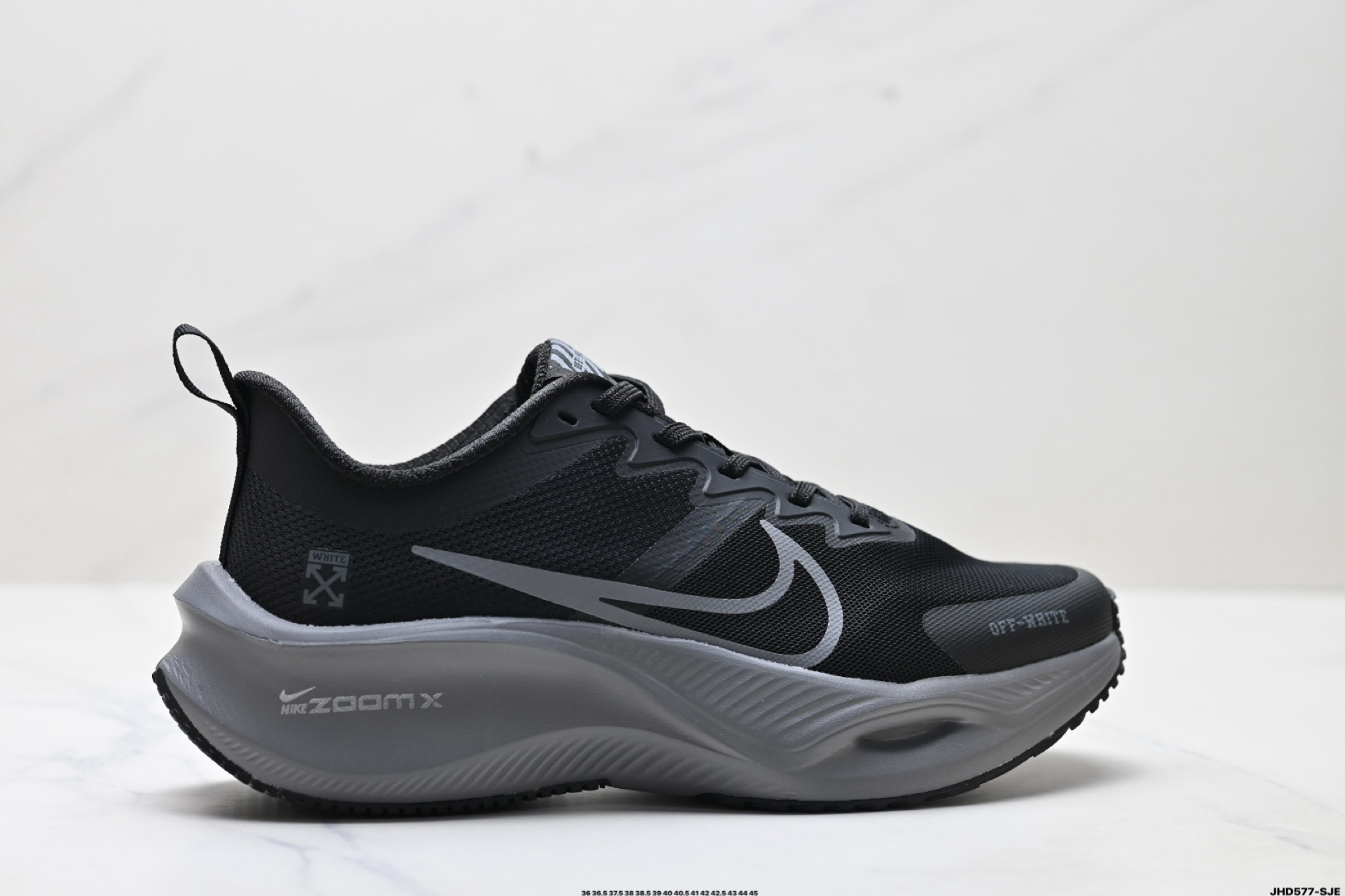 200 NIKE Air Zoom Plus CK4318-152
