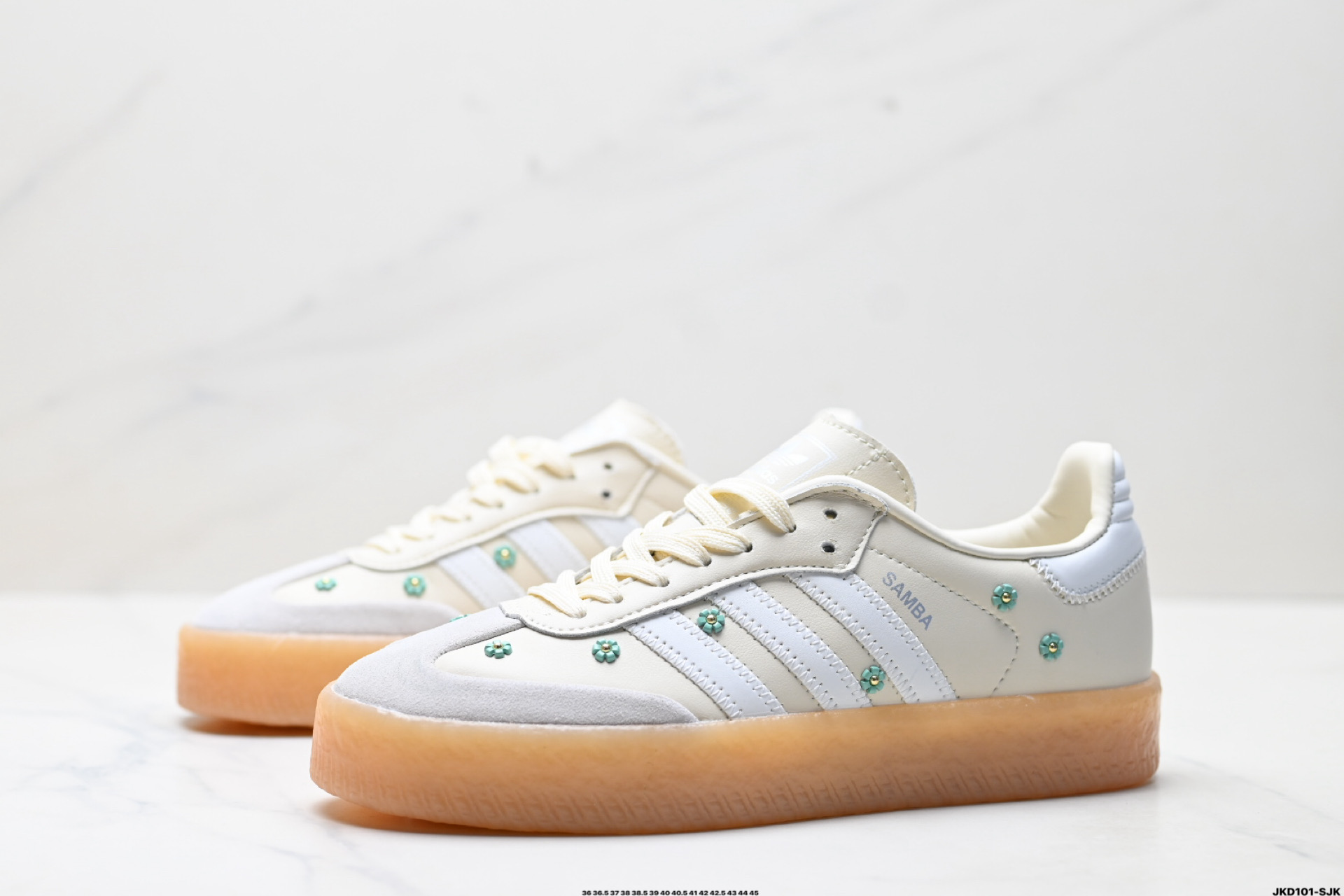 Adidas Originals Samba XLG 桑巴舞系列阿迪达斯 三叶草 绅士德训足球风百搭低帮休闲运动板鞋 JS3953