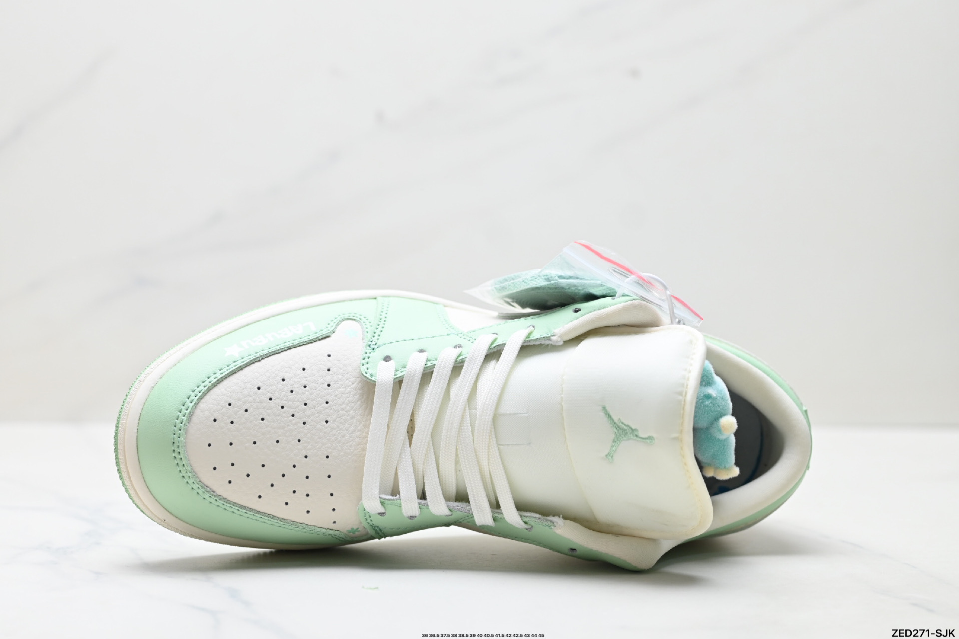 270 Nike Air Jordan 1 Low AJ1乔1低帮休闲板鞋 QR2025-006