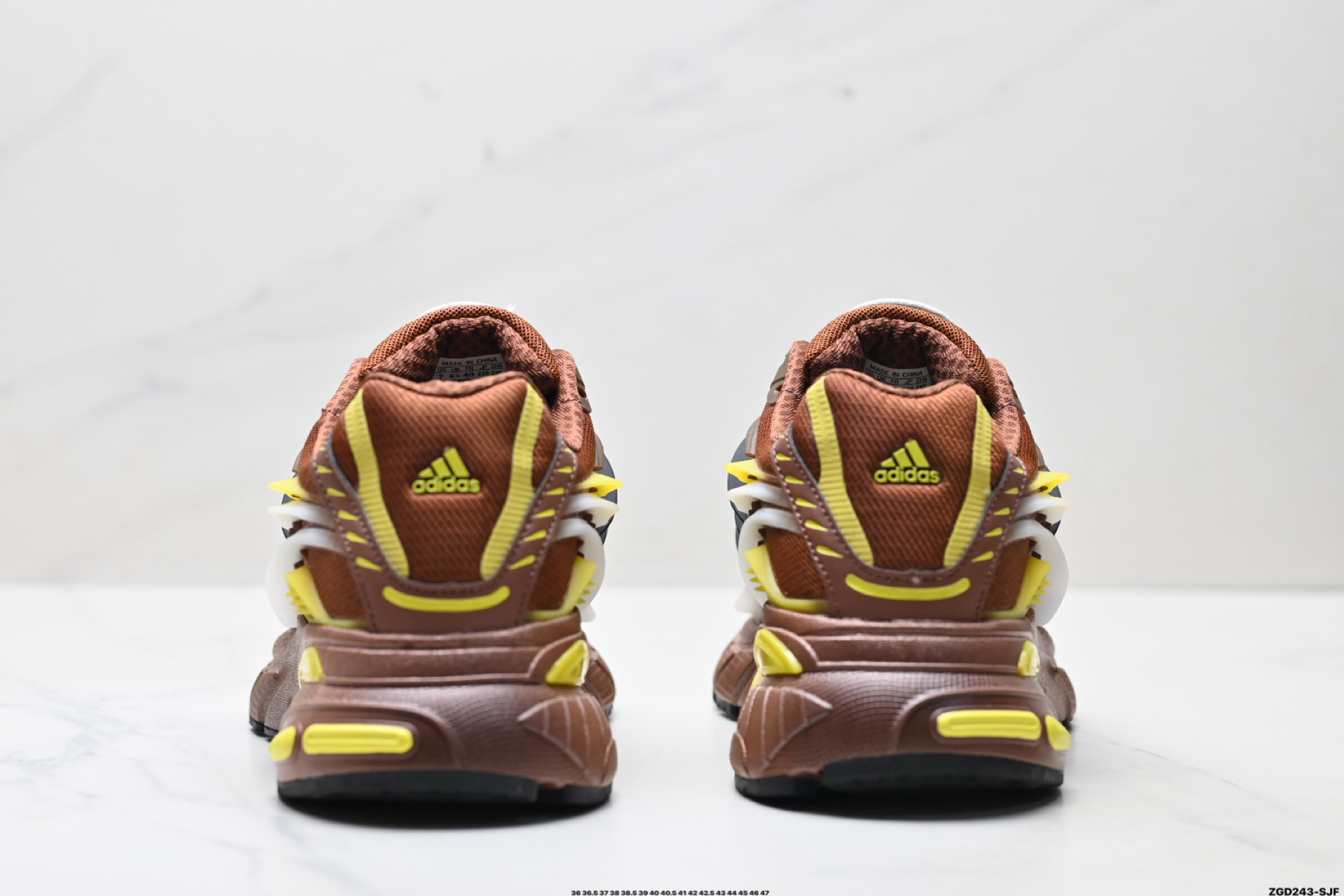Adidas Adistar Jellyfish 阿迪达斯 时尚舒适 耐磨透气 低帮老爹鞋 JP9310