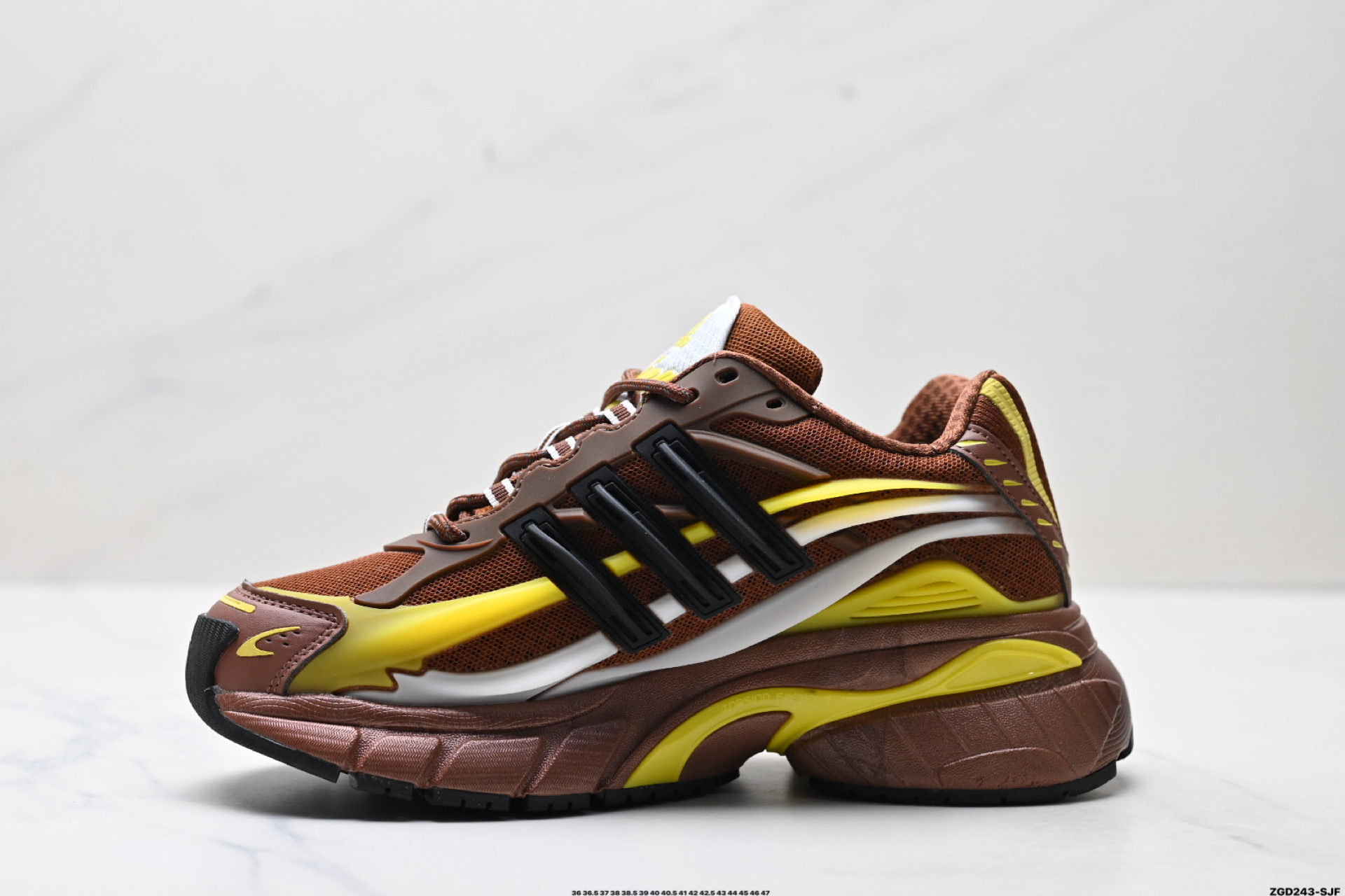 Adidas Adistar Jellyfish 阿迪达斯 时尚舒适 耐磨透气 低帮老爹鞋 JP9310
