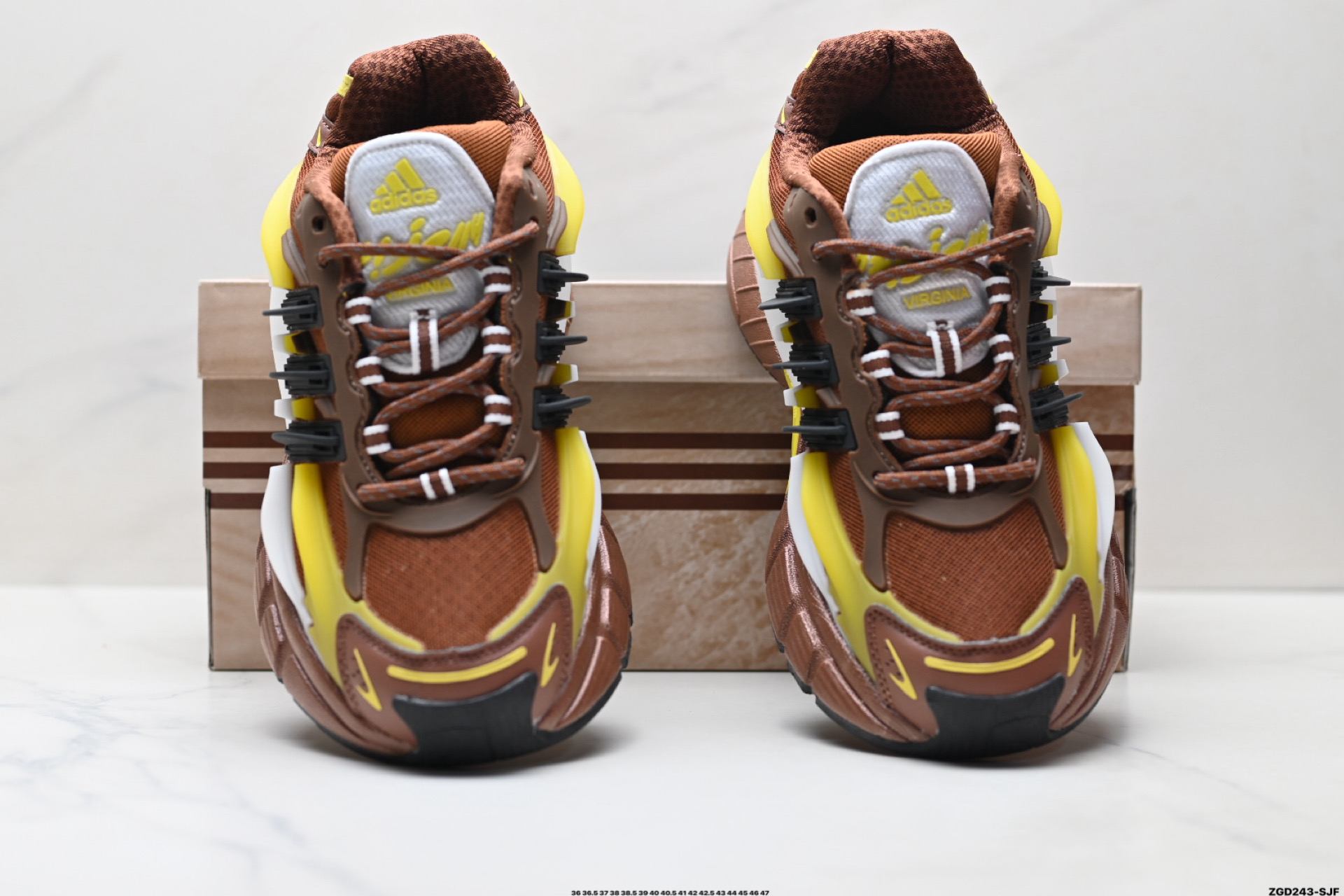Adidas Adistar Jellyfish 阿迪达斯 时尚舒适 耐磨透气 低帮老爹鞋 JP9310