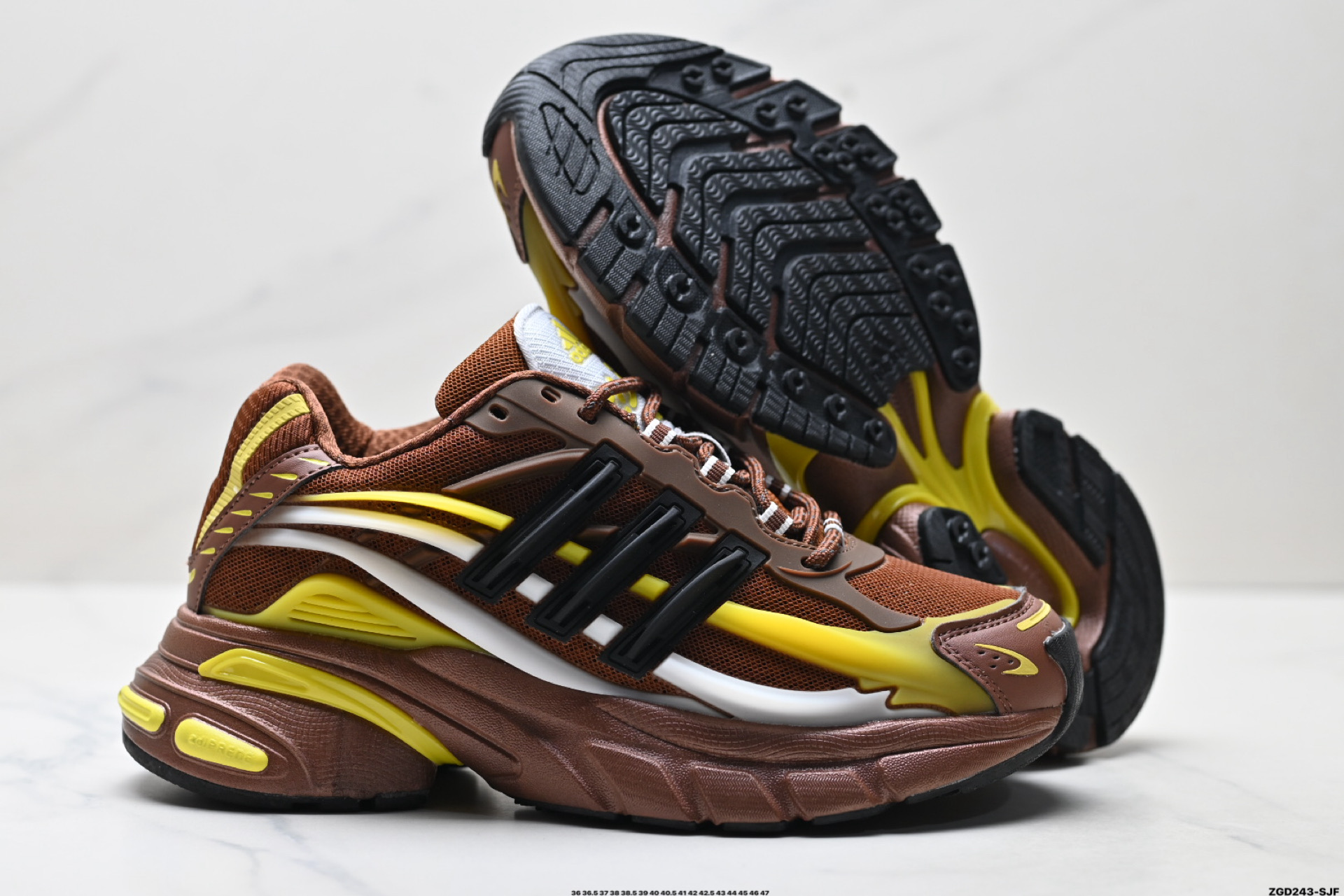 Adidas Adistar Jellyfish 阿迪达斯 时尚舒适 耐磨透气 低帮老爹鞋 JP9310