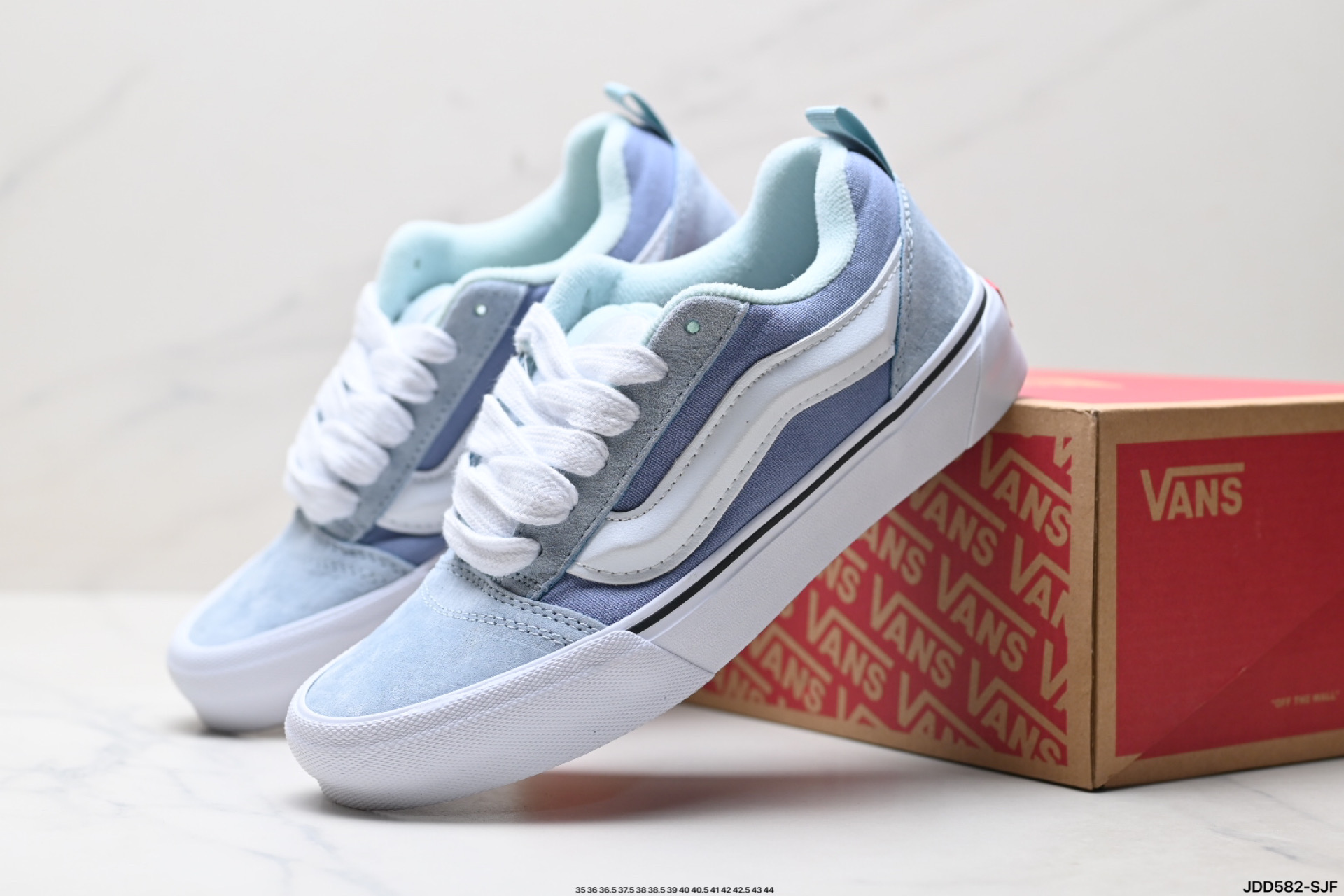 范斯Vans Knu-Skool 翻毛皮 耐磨 低帮 板鞋